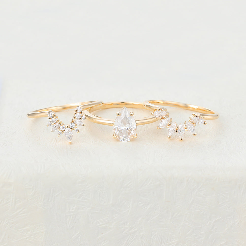 1.50 CT Pear Moissanite Solitaire Bridal Ring Set - Camila Brown