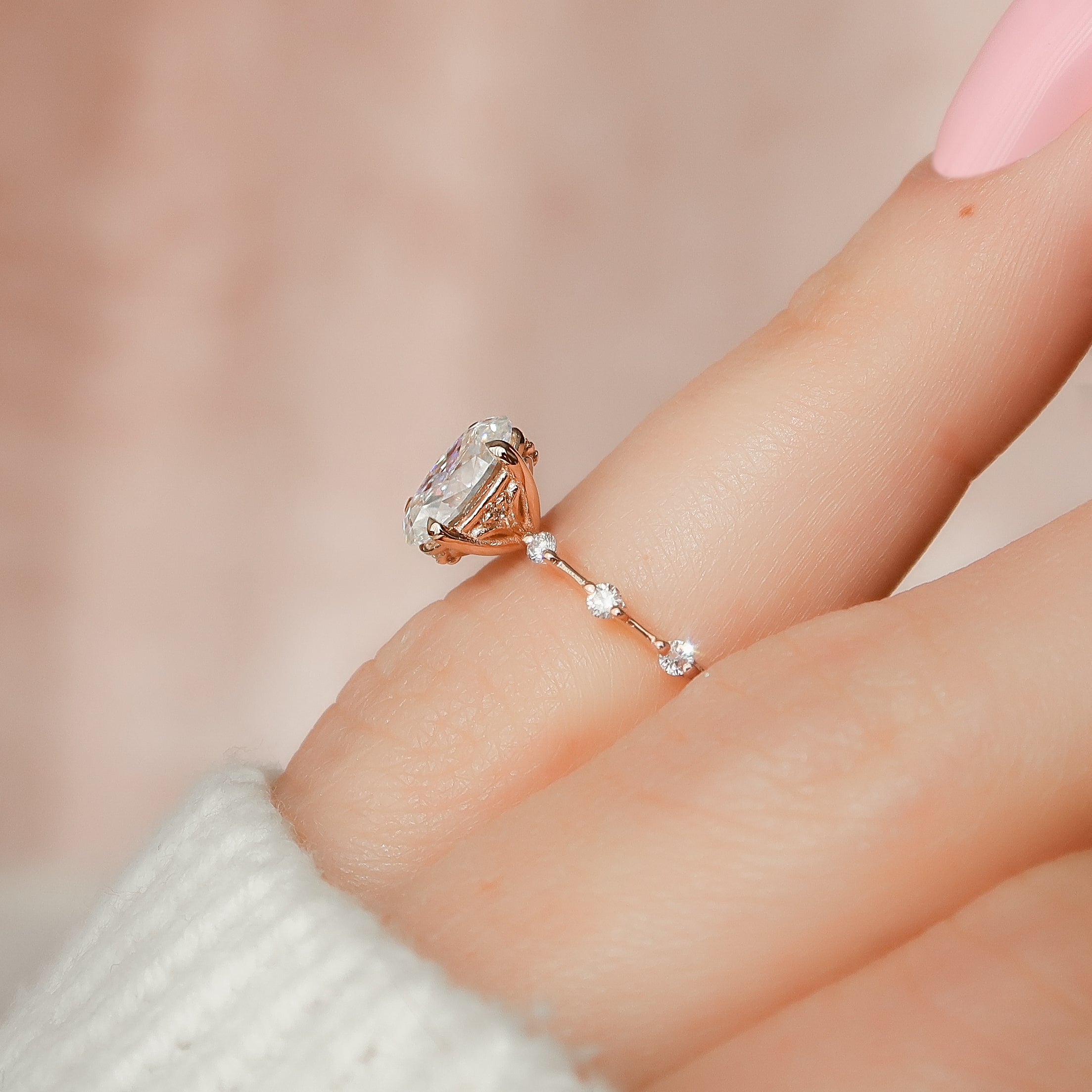 2.0 - 4.0 CT Oval Cut CVD Diamond Dainty Engagement Ring