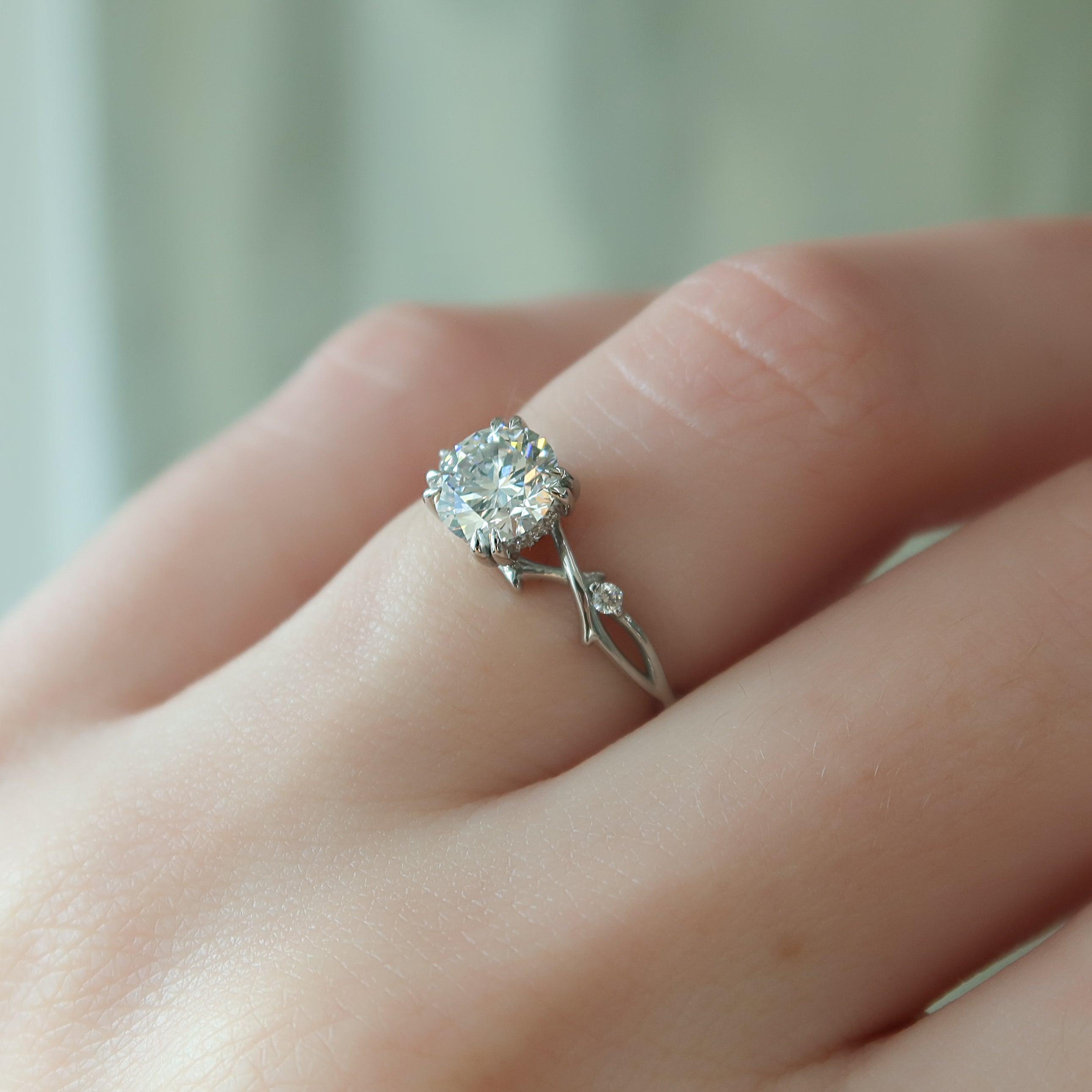 1.50 - 3.0 CT Round Cut Lab Grown Diamond Twig Setting Engagement Ring