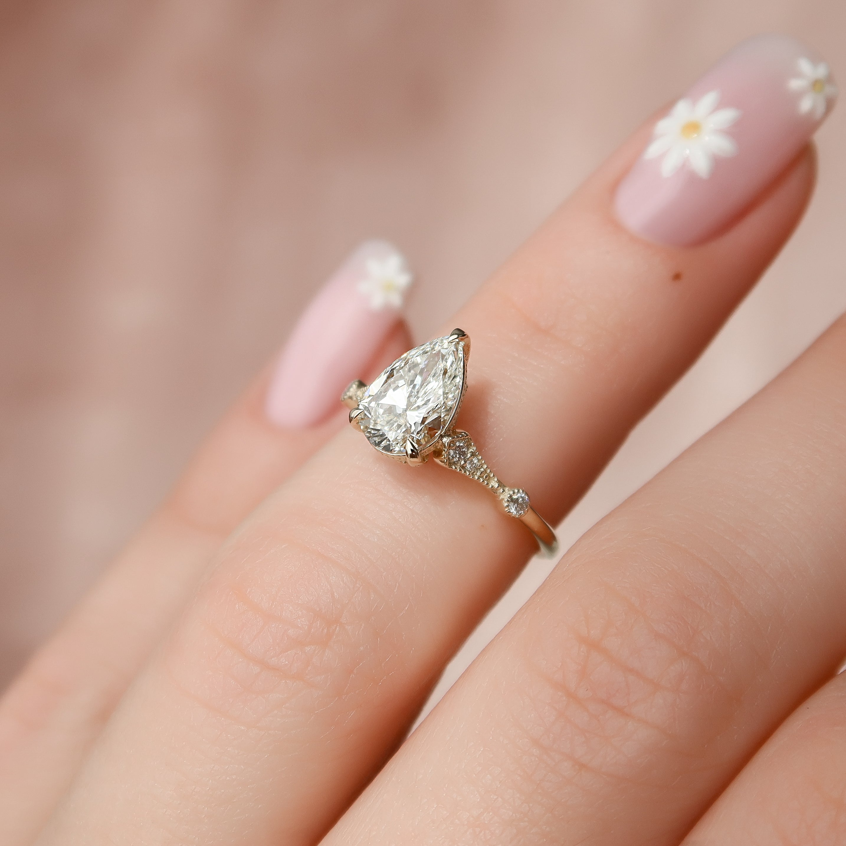 1.0 - 3.0 CT Pear Cut CVD Diamond Vintage Engagement Ring