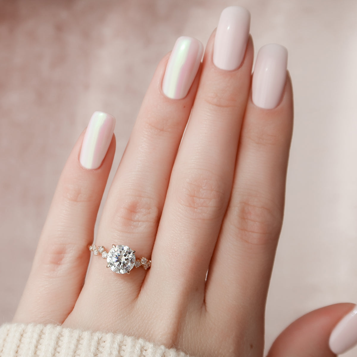 1.50 - 3.50 CT Round Cut Lab Grown Diamond mia-setting Engagement Ring