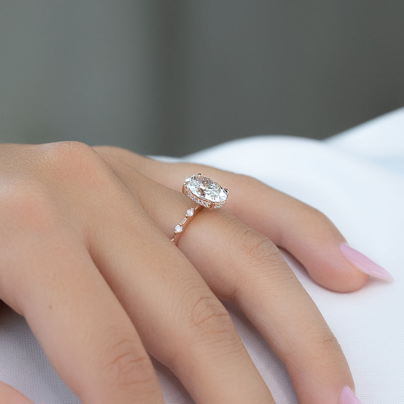 2.0 -4.0 CT Oval Cut Lab Grown Diamond Dainty Engagement Ring