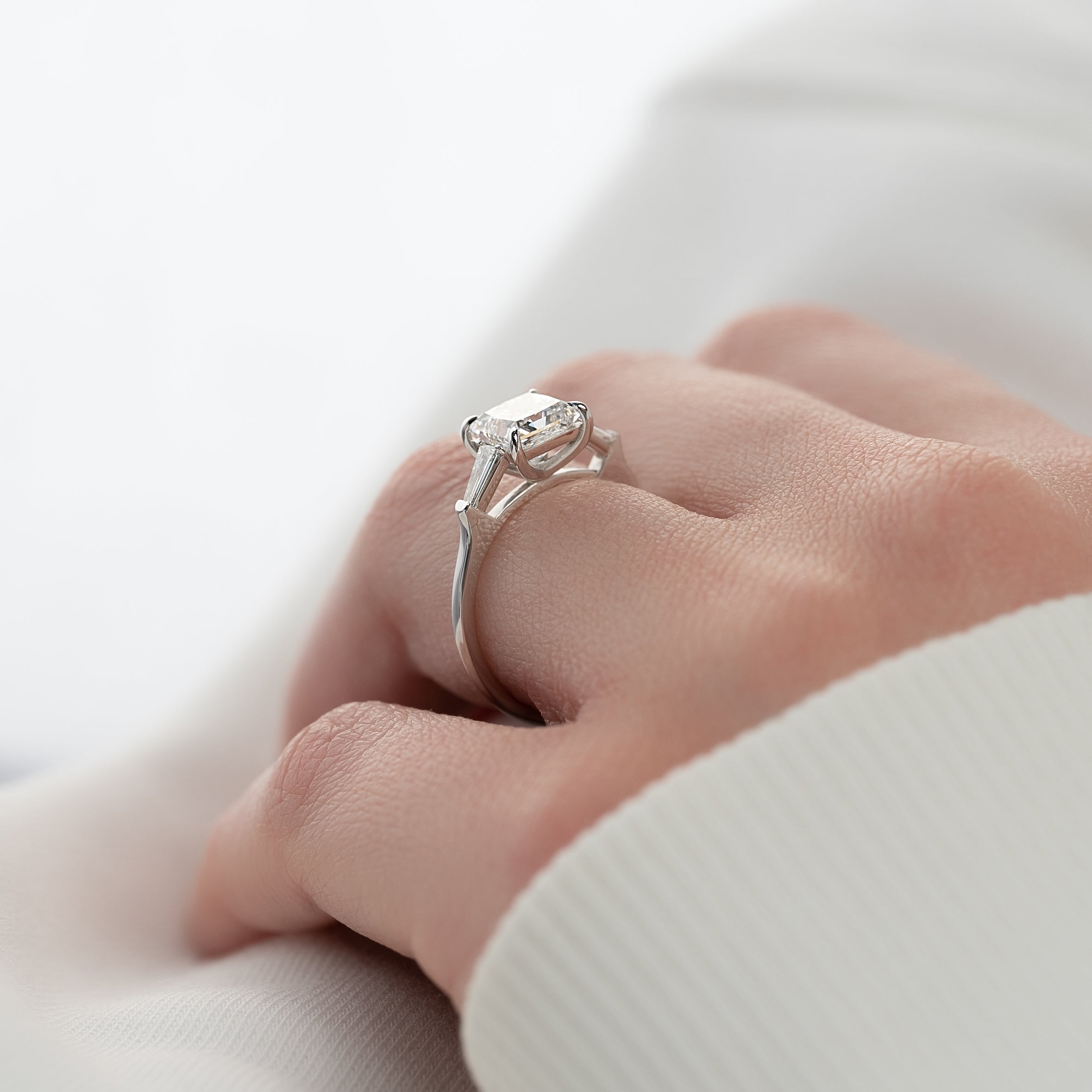 1.0 -3.0 CT Princess Shape Three Stone Style Engagement Ring