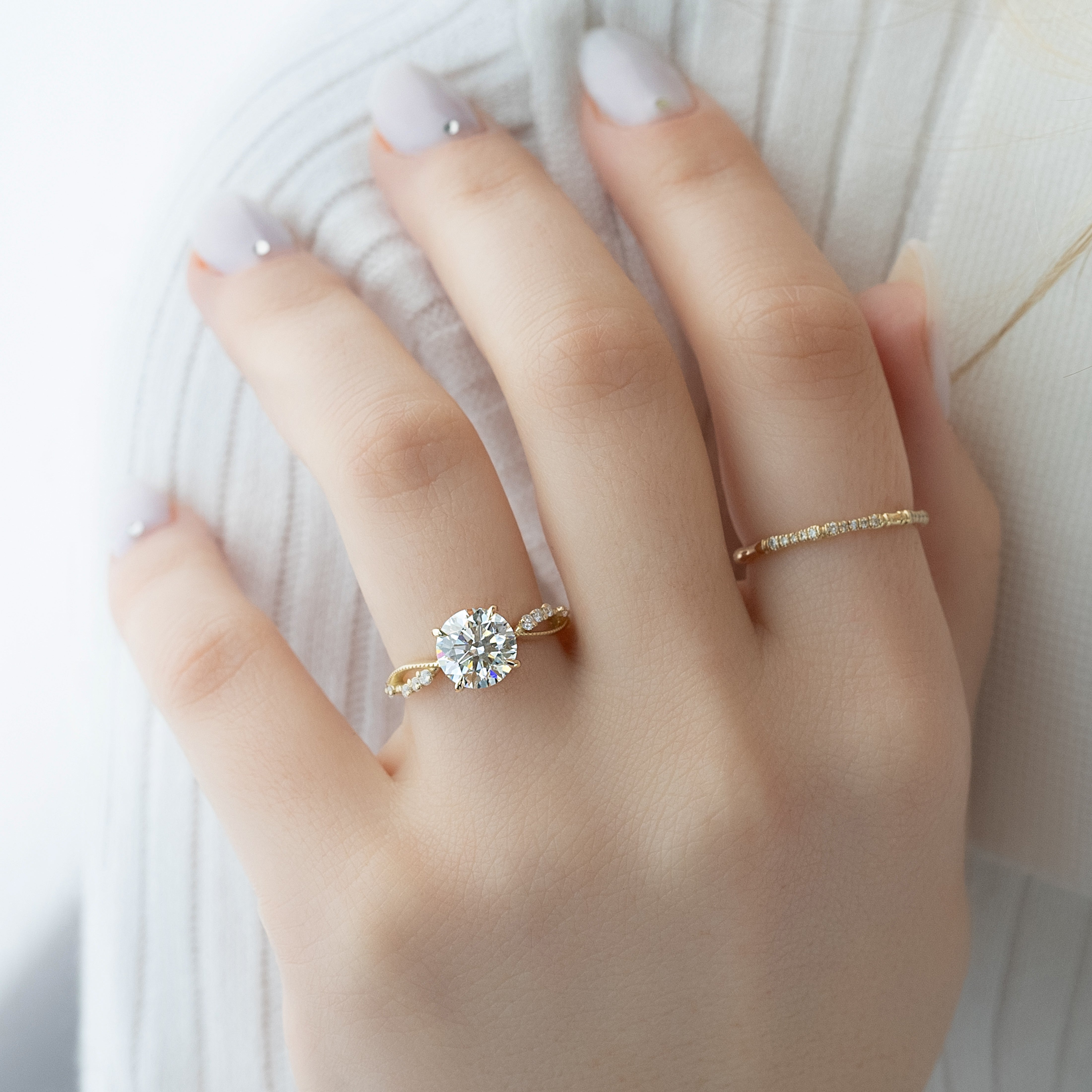 Round cut moissanite twisted band engagement ring in white gold, 2.0-4.0 CT