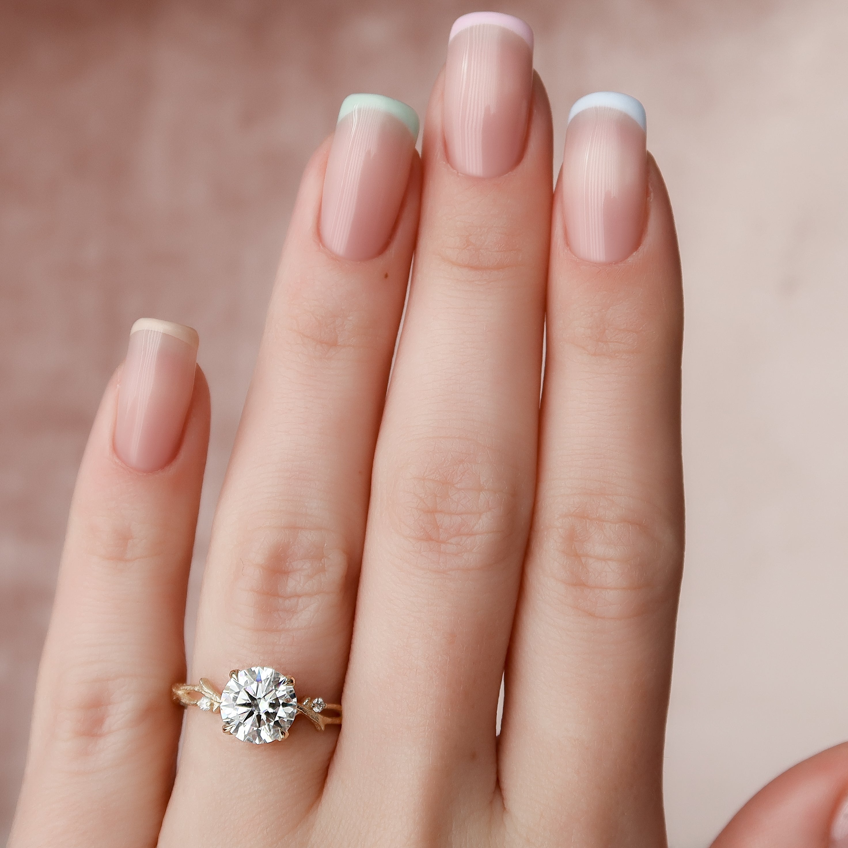 1.0 - 3.0 CT Round Cut CVD Diamond Twig Setting Engagement Ring