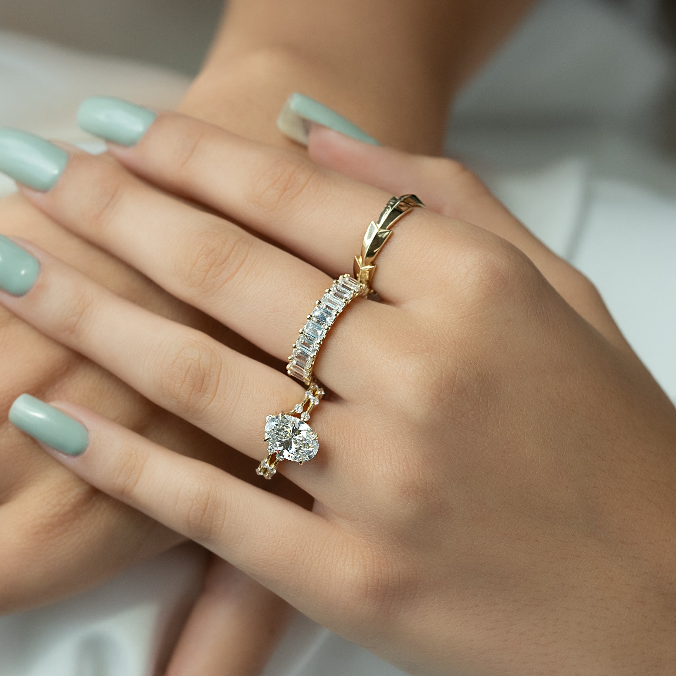 2.0 -4.0 CT Oval Cut Lab Grown Diamond Dainty Engagement Ring