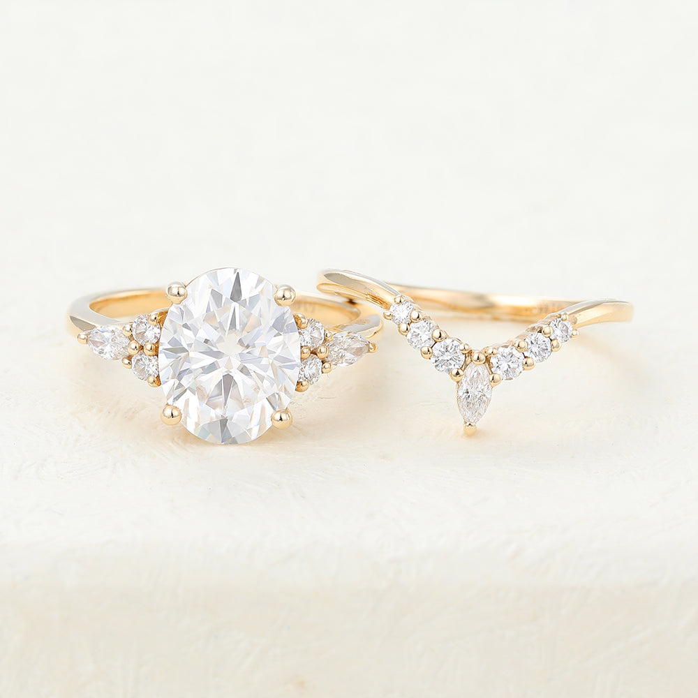 3.0 CT Oval Moissanite Cluster Bridal Ring Set - Camila Brown