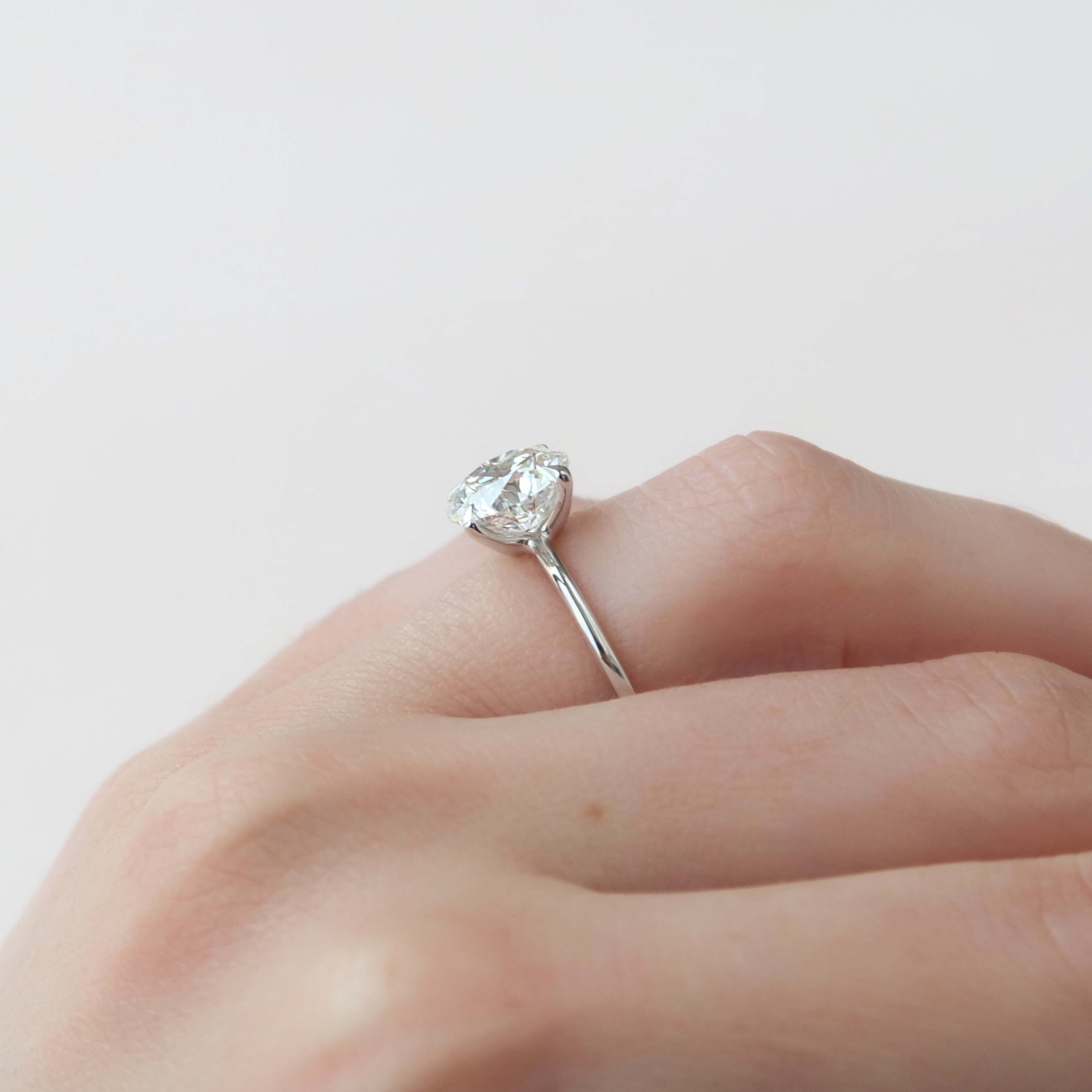 Round cut CVD diamond solitaire engagement ring in white gold setting