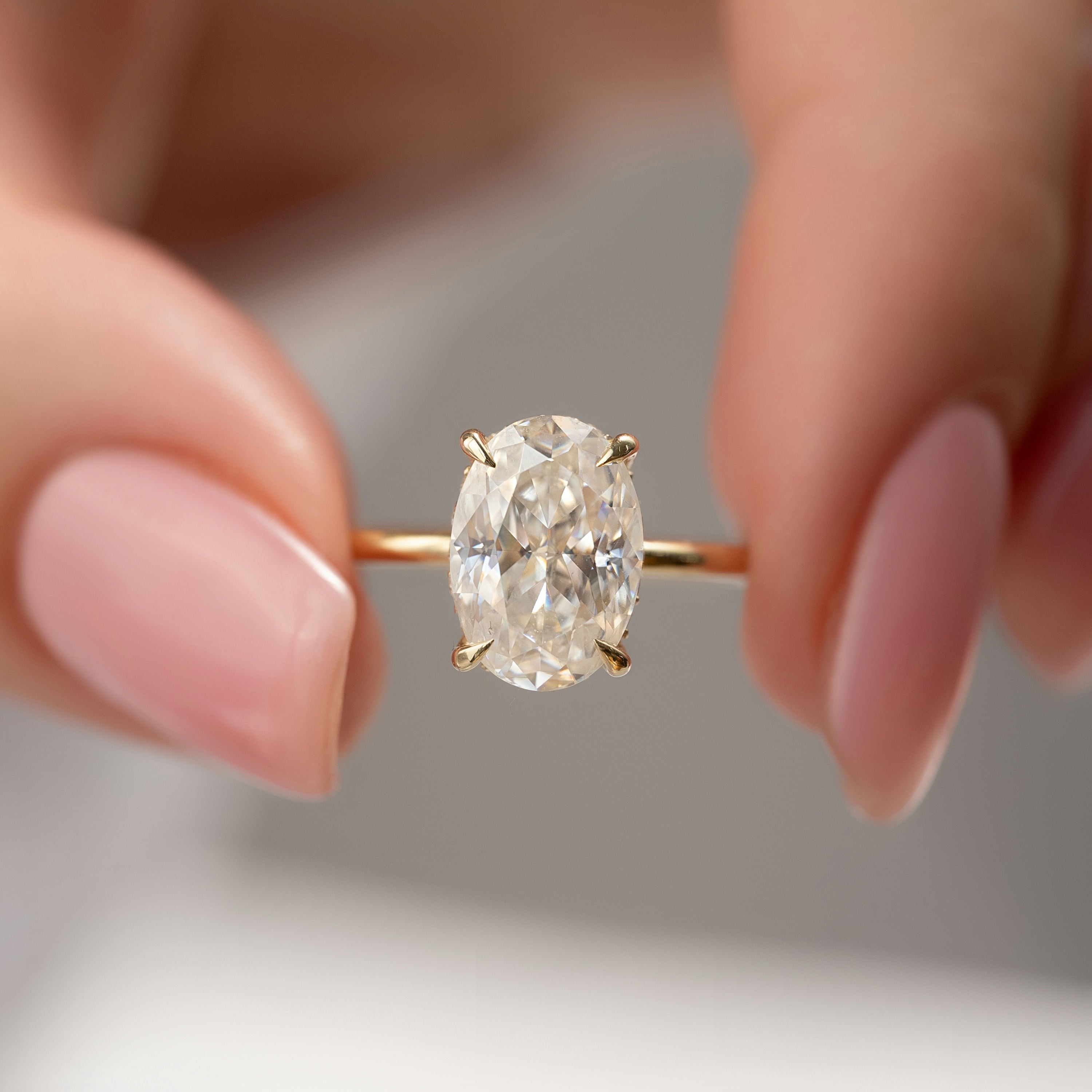 2.0 -4.0 CT Oval Cut CVD Diamond Hidden Halo Engagement Ring