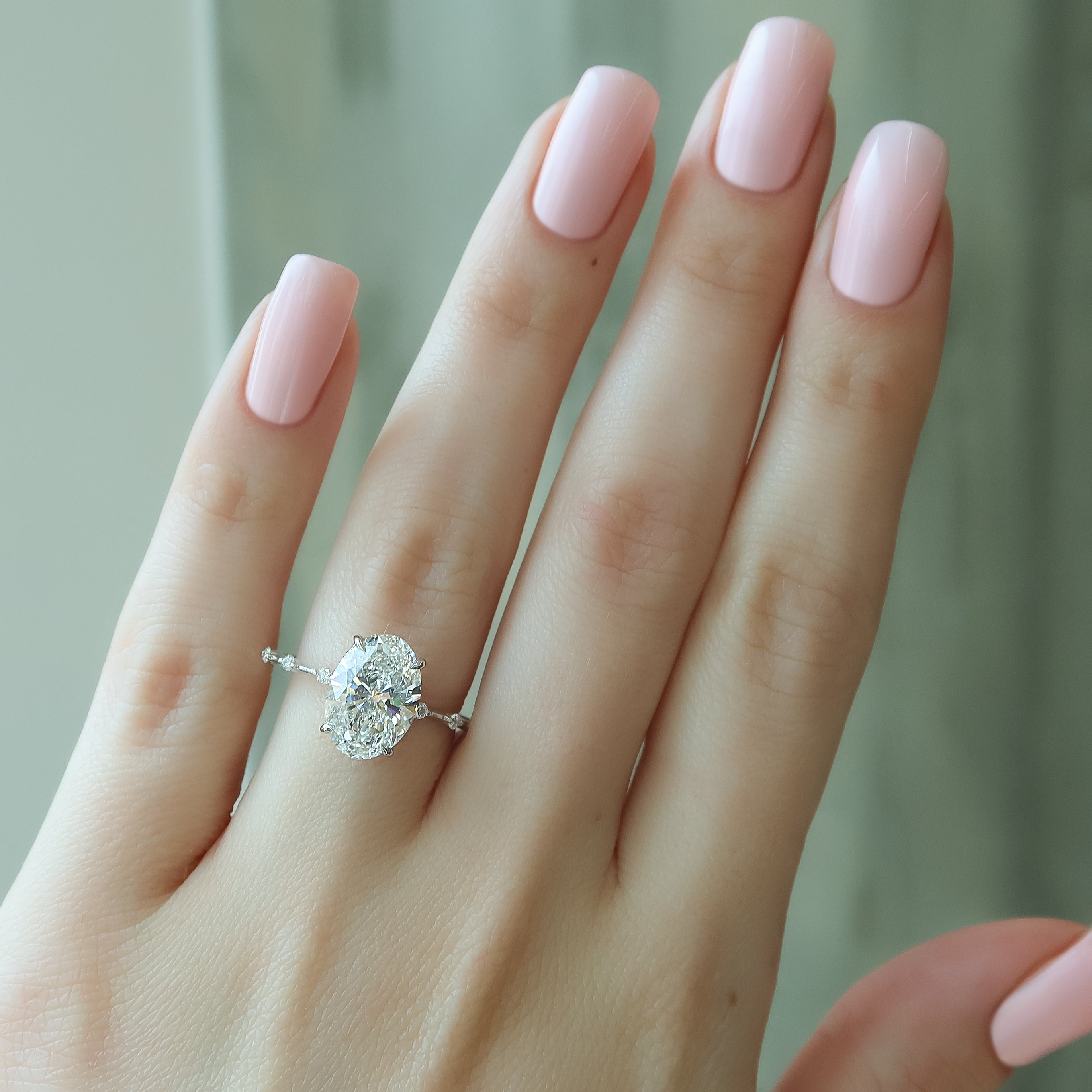 2.0 -4.0 CT Oval Cut Lab Grown Diamond Dainty Engagement Ring