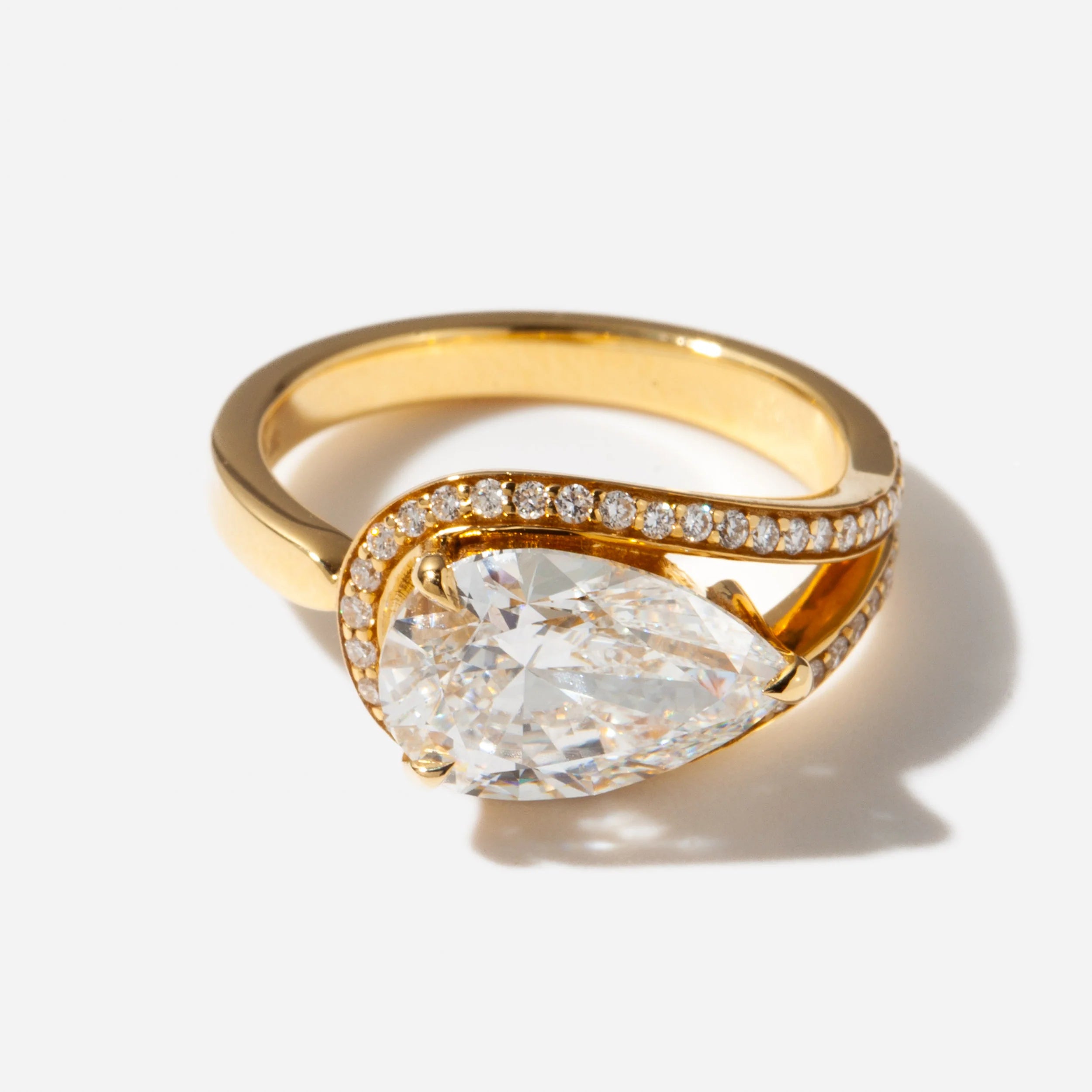 1.50 -3.50 CT Pear CVD Diamond Unique Engagement Ring