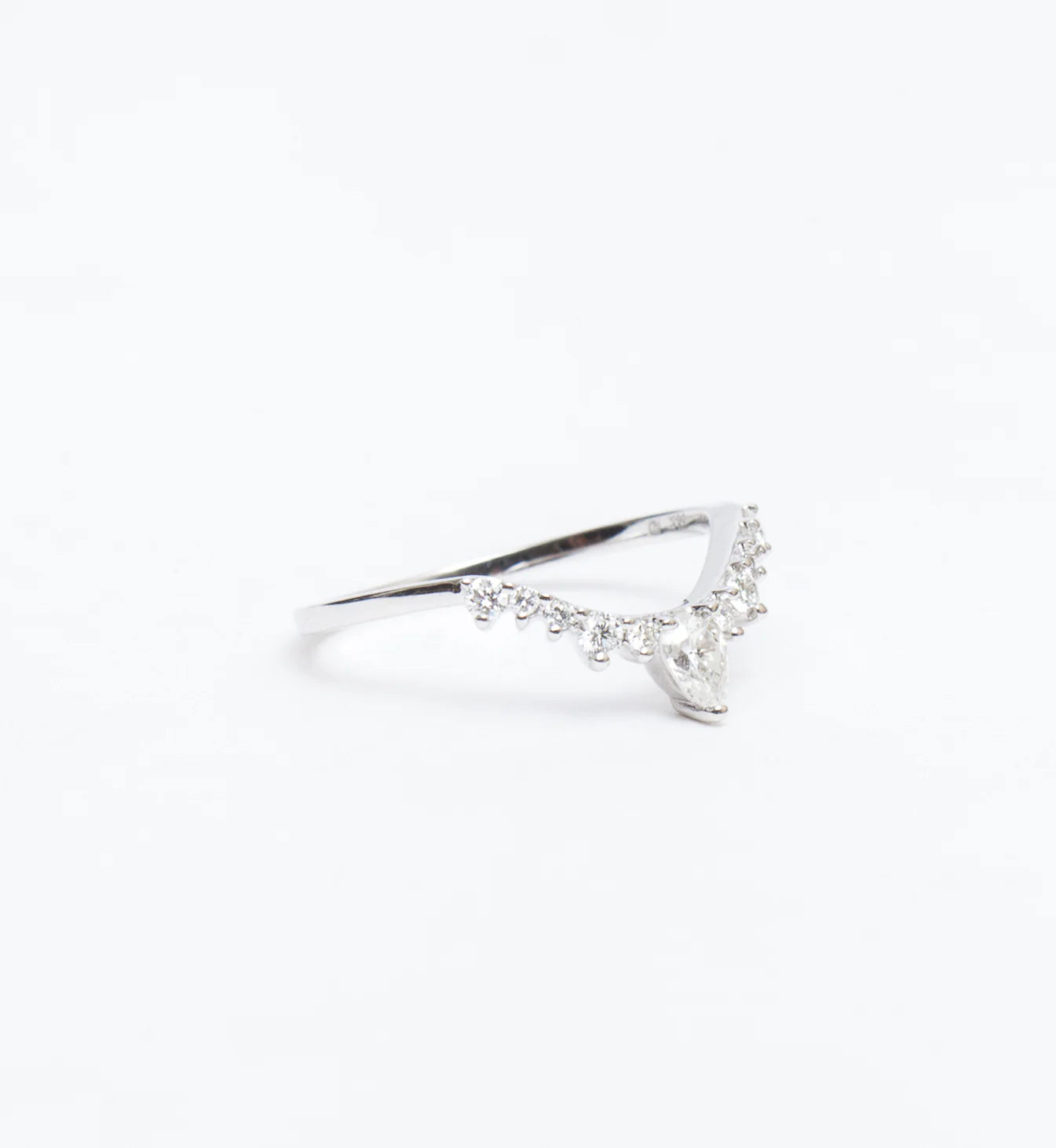 0.27 TCW Pear & Round CVD Diamond Curved Wedding Band