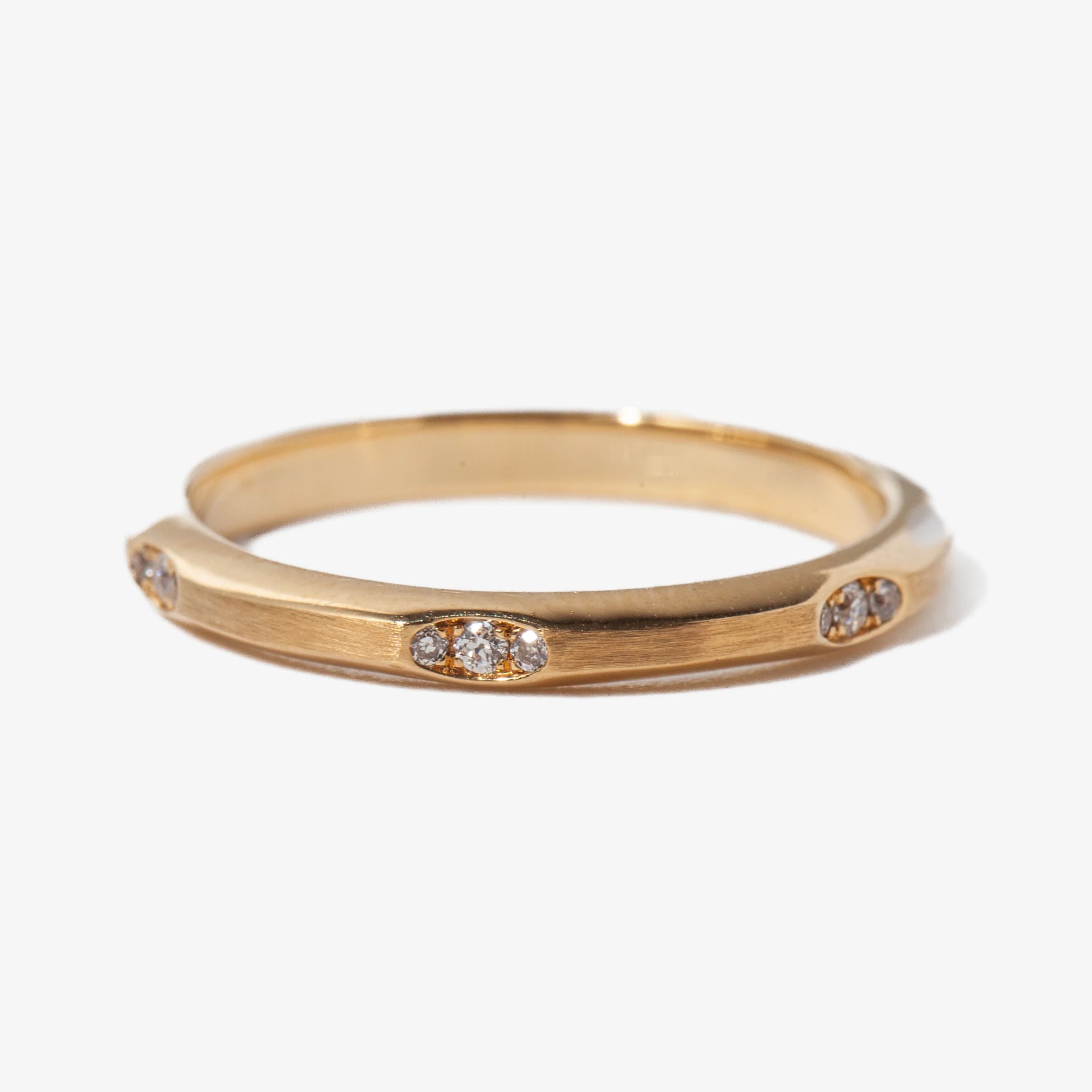 0.15 TCW Round CVD Diamond Flush Wedding Band