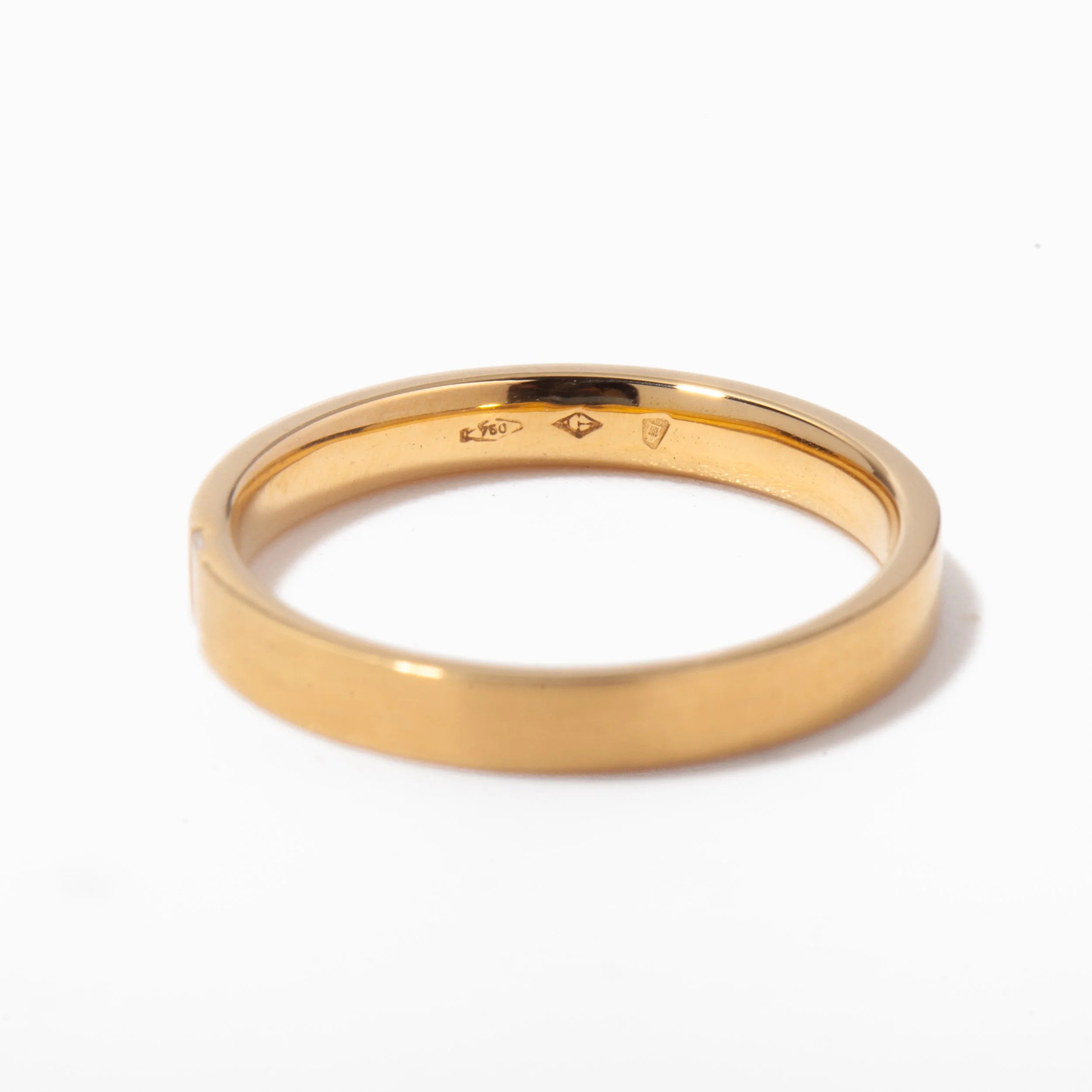 0.10 TCW Baguette CVD Diamond Tension Wedding Band