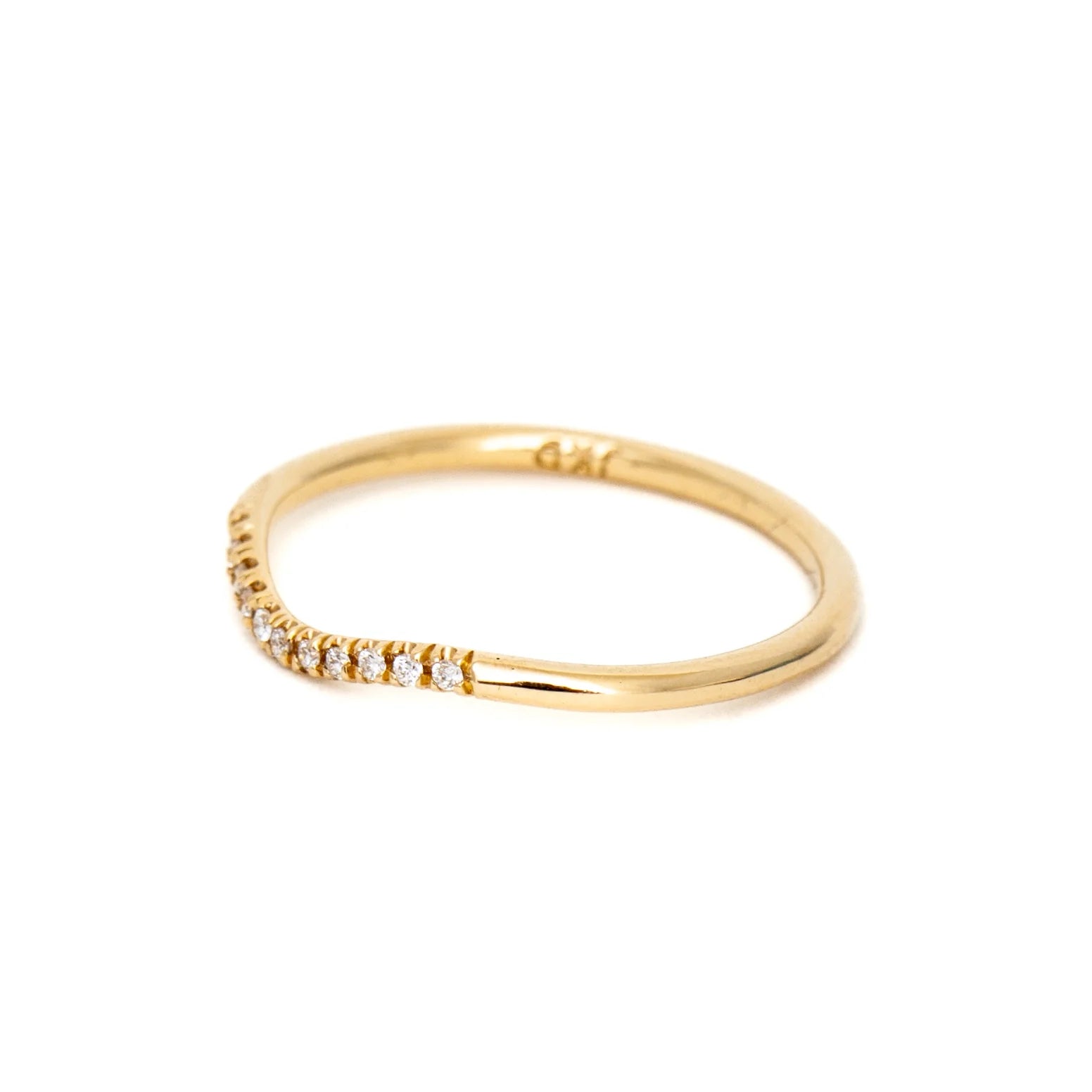 0.20 TCW Round CVD Diamond curved Wedding Band
