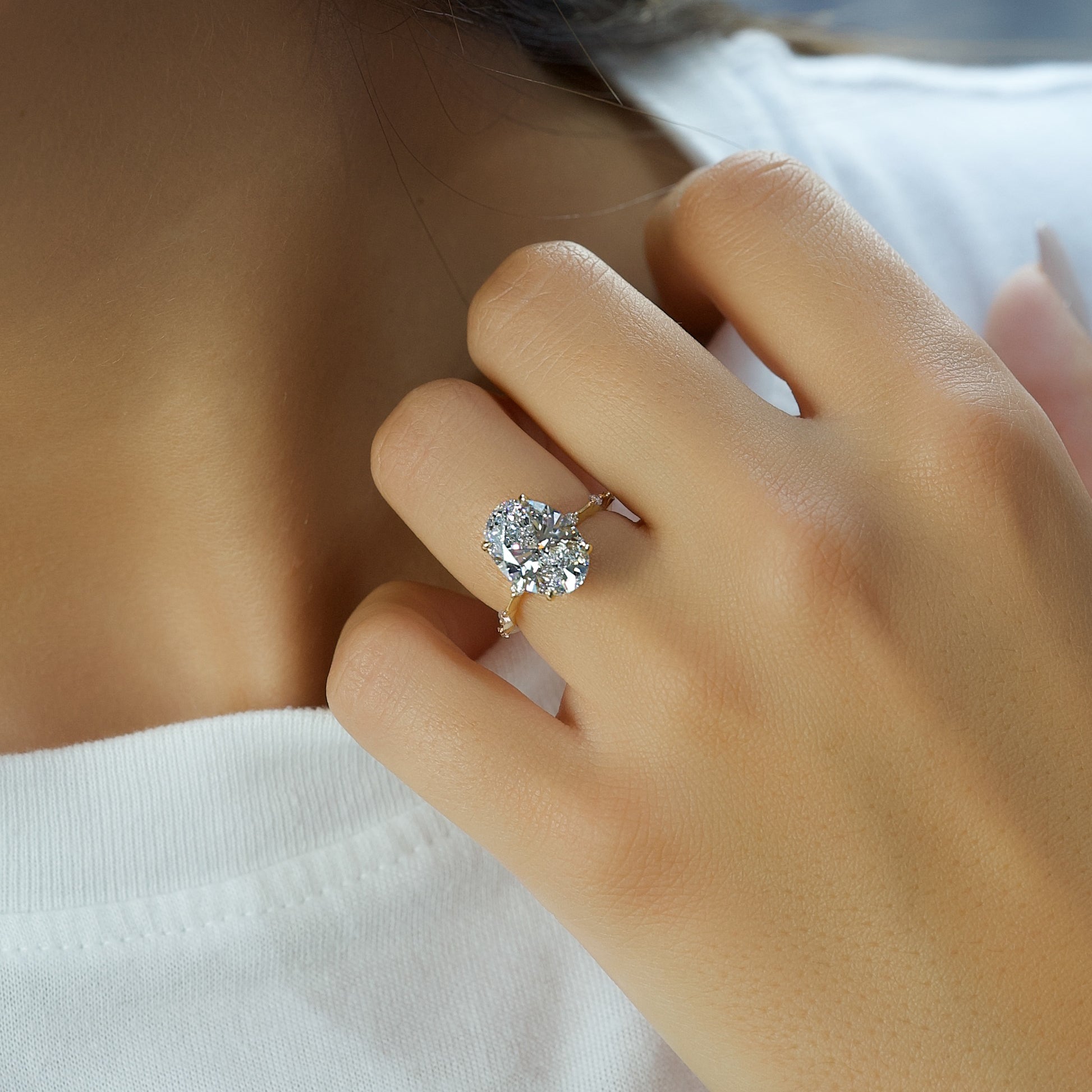 2.0 - 4.0 CT Oval Cut CVD Diamond Dainty Engagement Ring