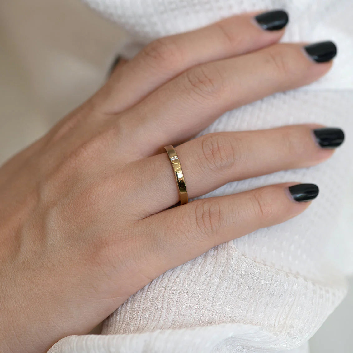 0.10 TCW Baguette CVD Diamond Tension Wedding Band