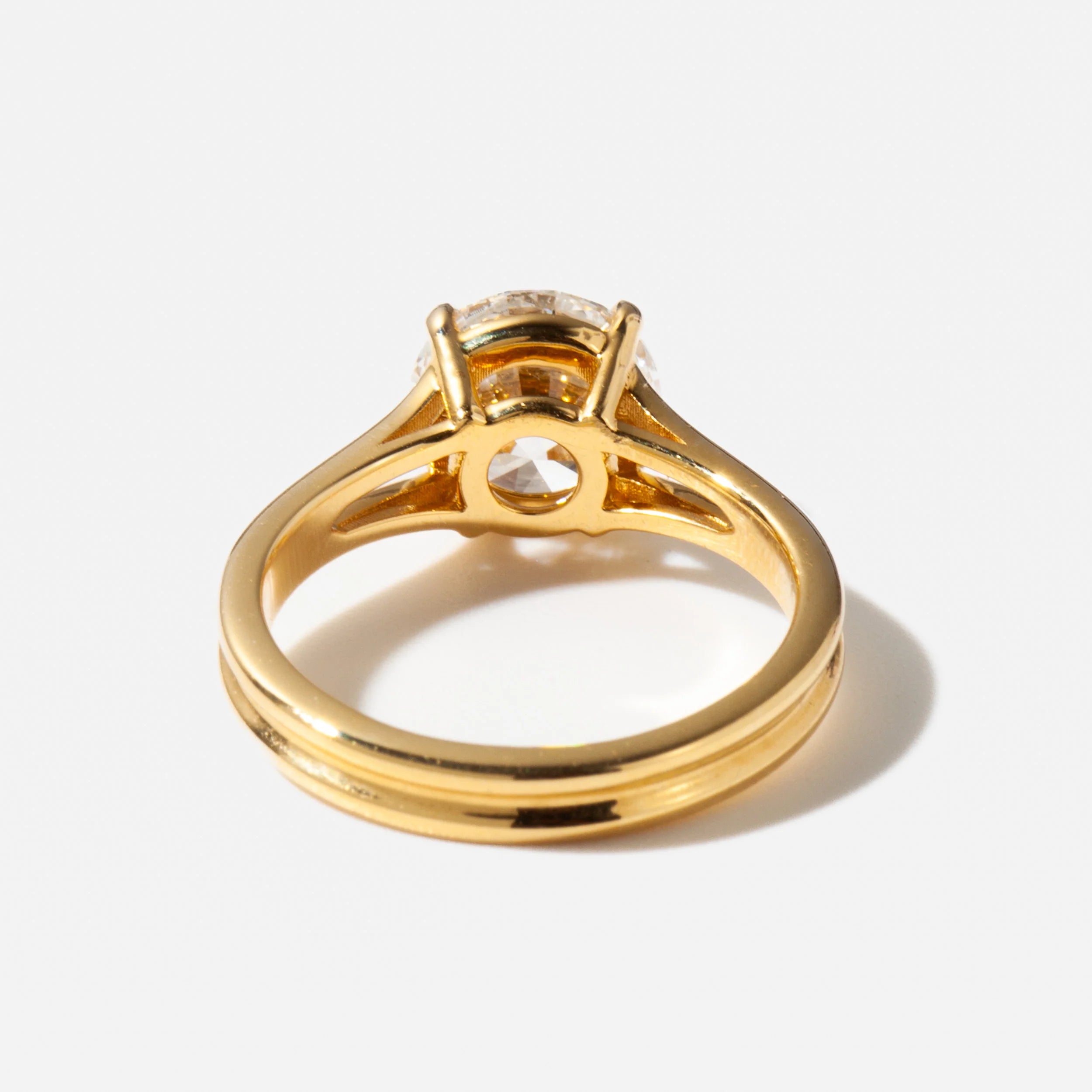 1.0 -3.0 CT Round CVD Diamond Split Shank Engagement Ring
