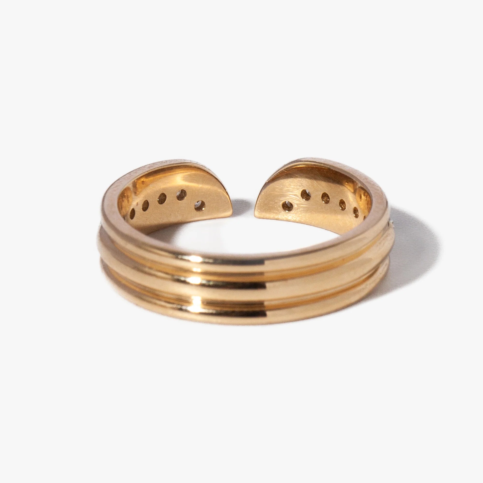0.32 TCW Round CVD Diamond Open Wedding Band