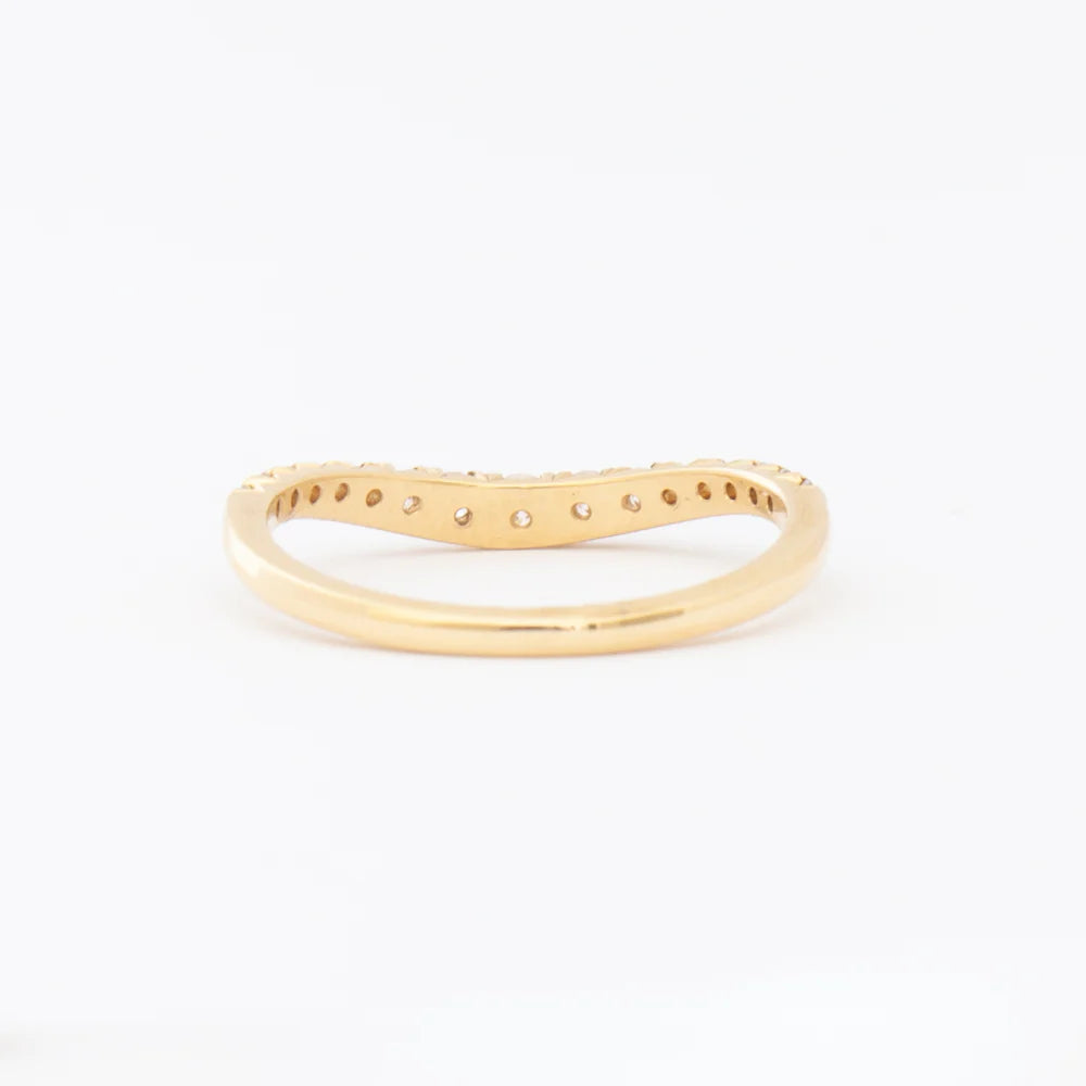 0.29 TCW Round CVD Diamond Curved Wedding Band
