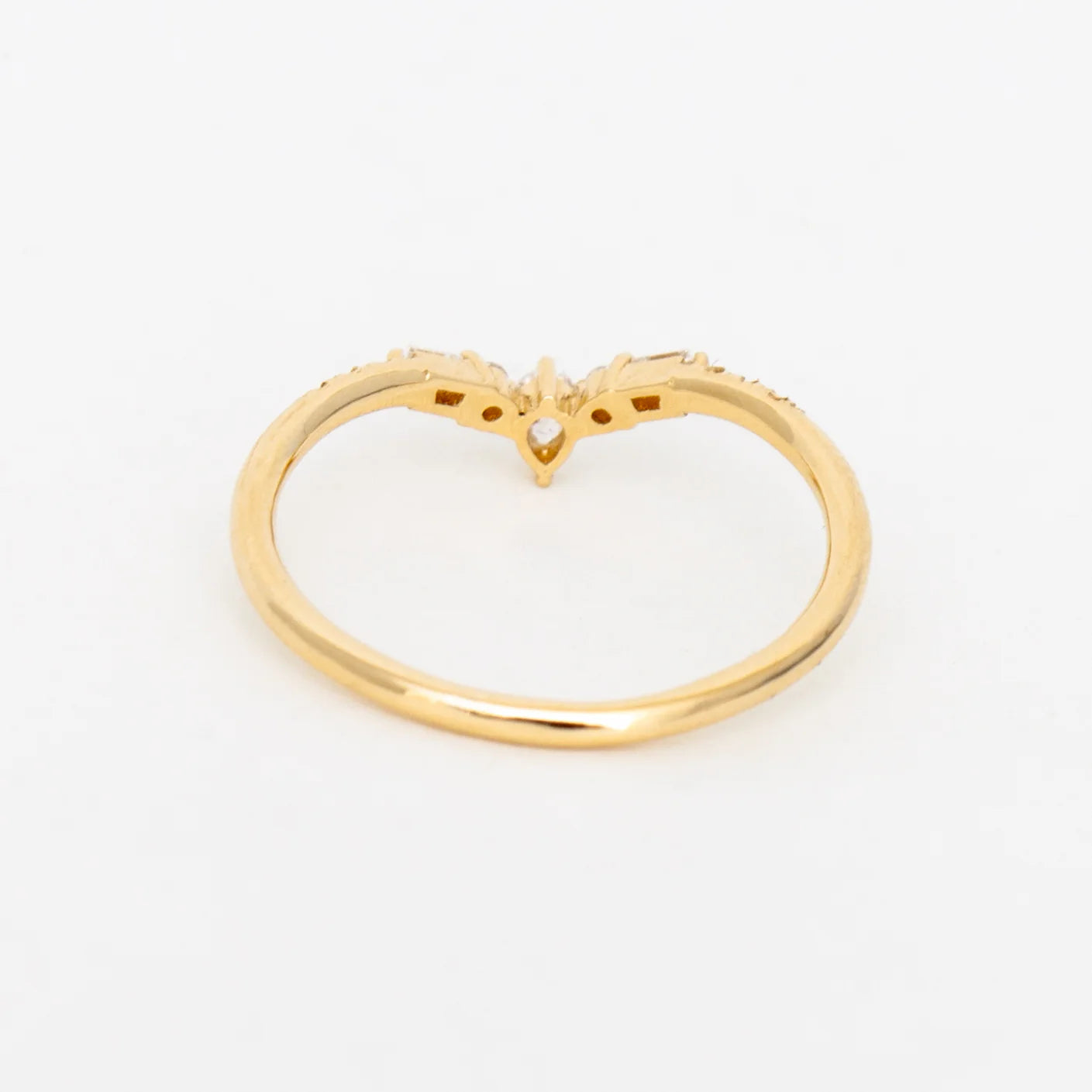 0.40 TCW Round, Pear & Baguette CVD Diamond Curved Wedding Band