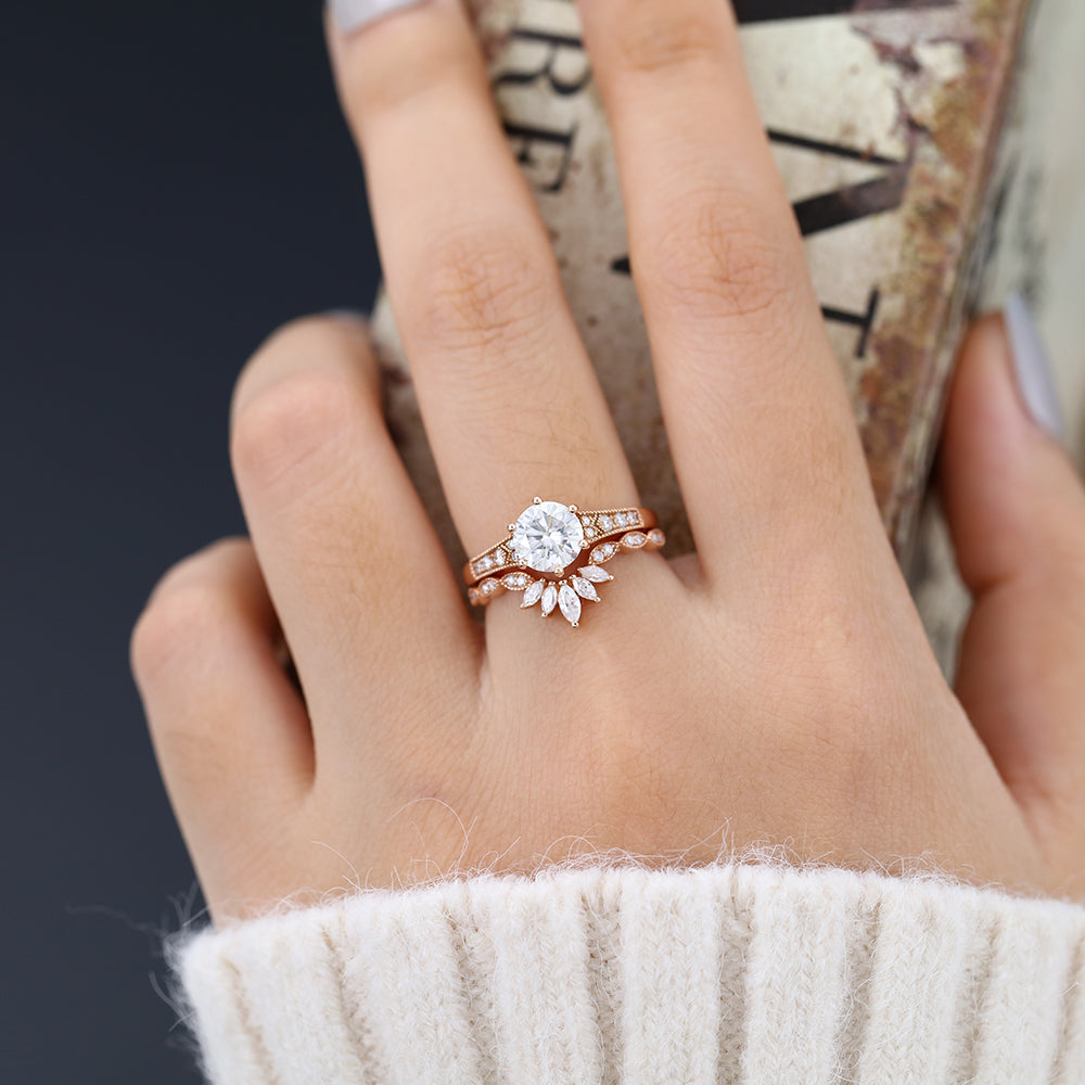 1.0 CT Round Moissanite Milgrain Bridal Ring Set - Camila Brown