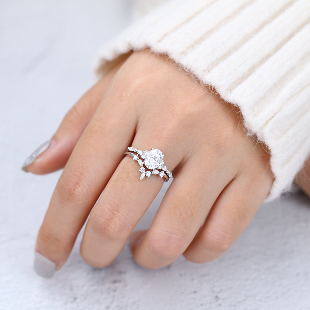 1.33 CT Oval Moissanite Cluster Bridal Ring Set - Camila Brown
