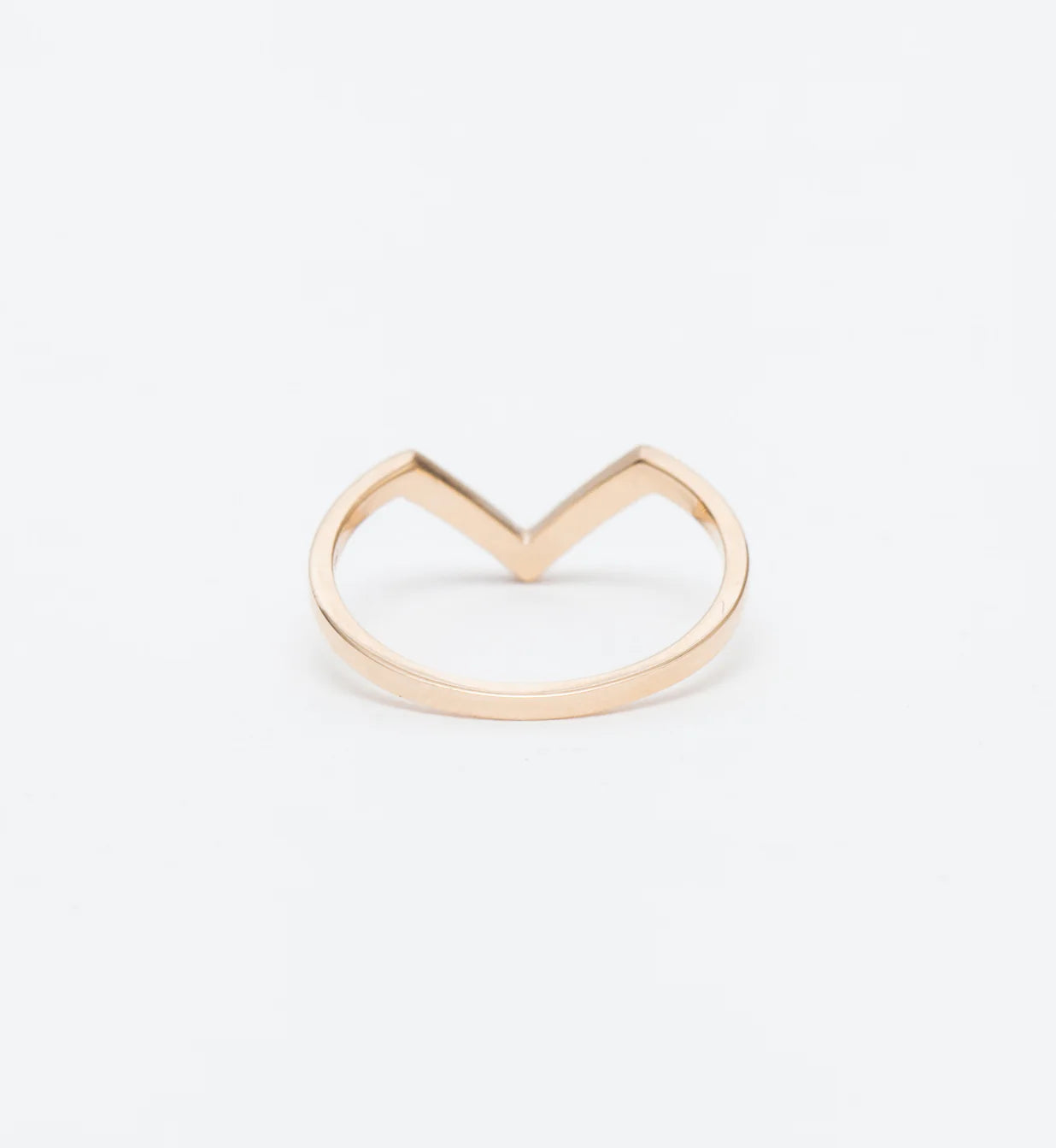 0.09 TCW Round CVD Diamond Curved Wedding Band