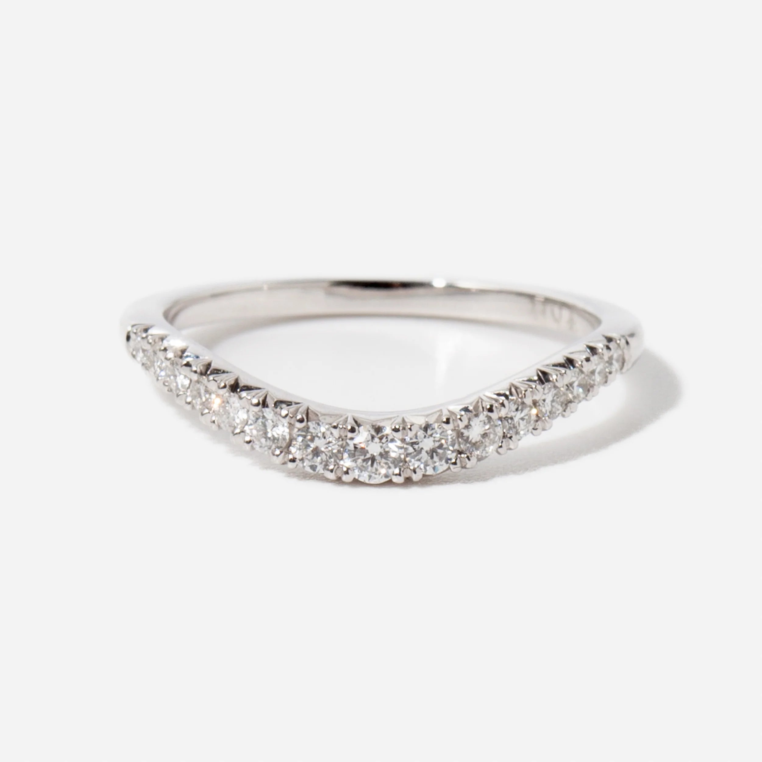 0.29 TCW Round CVD Diamond Curved Wedding Band
