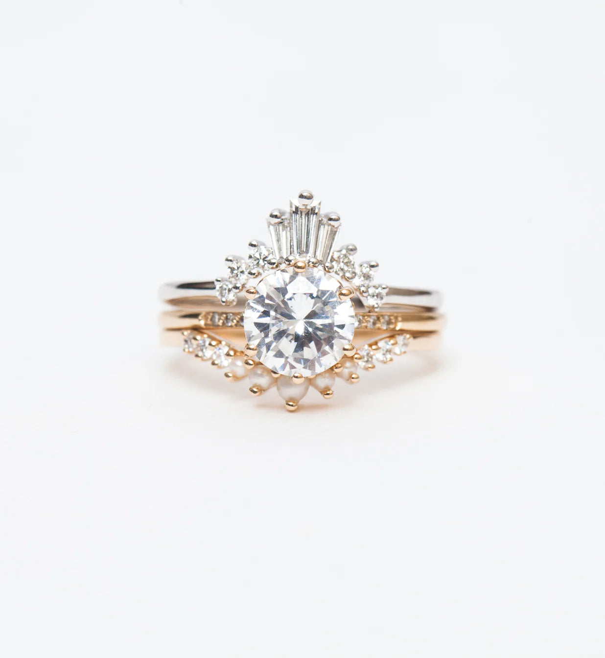 0.30 TCW Baguette & Round CVD Diamond Curved Wedding Band