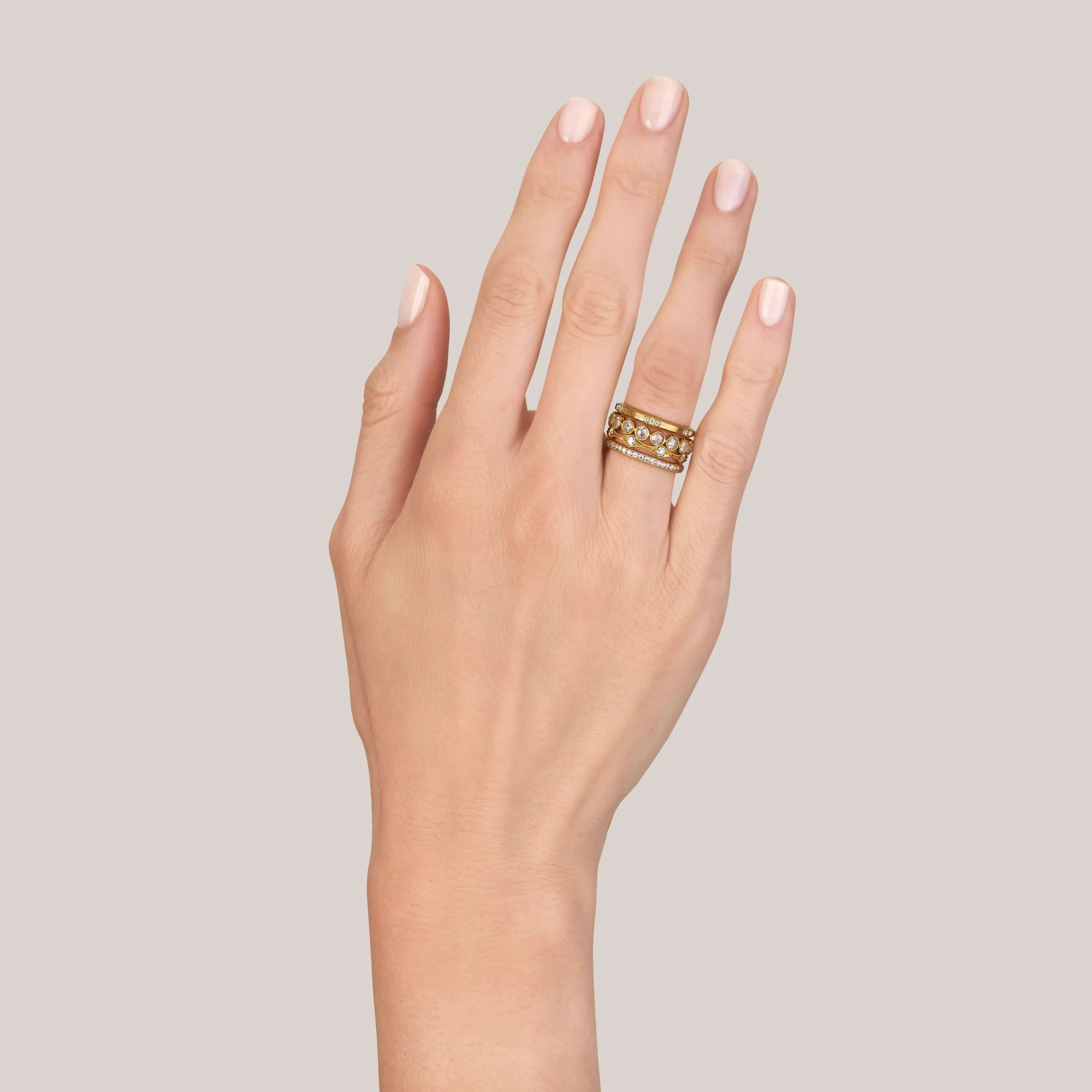 0.15 TCW Round CVD Diamond Flush Wedding Band