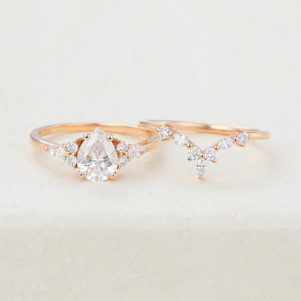 1.20 CT Pear Moissanite Cluster Bridal Ring Set - Camila Brown