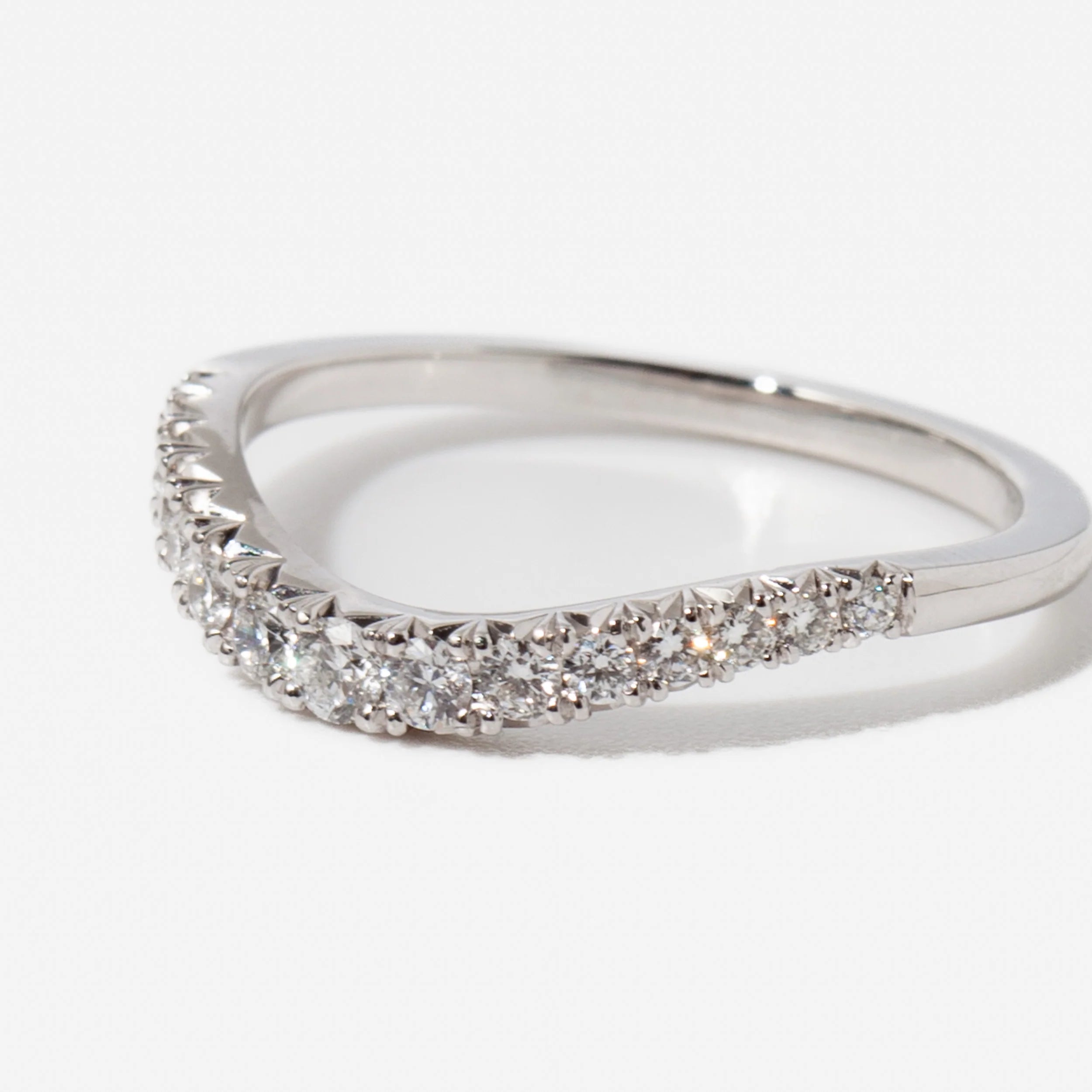 0.29 TCW Round CVD Diamond Curved Wedding Band