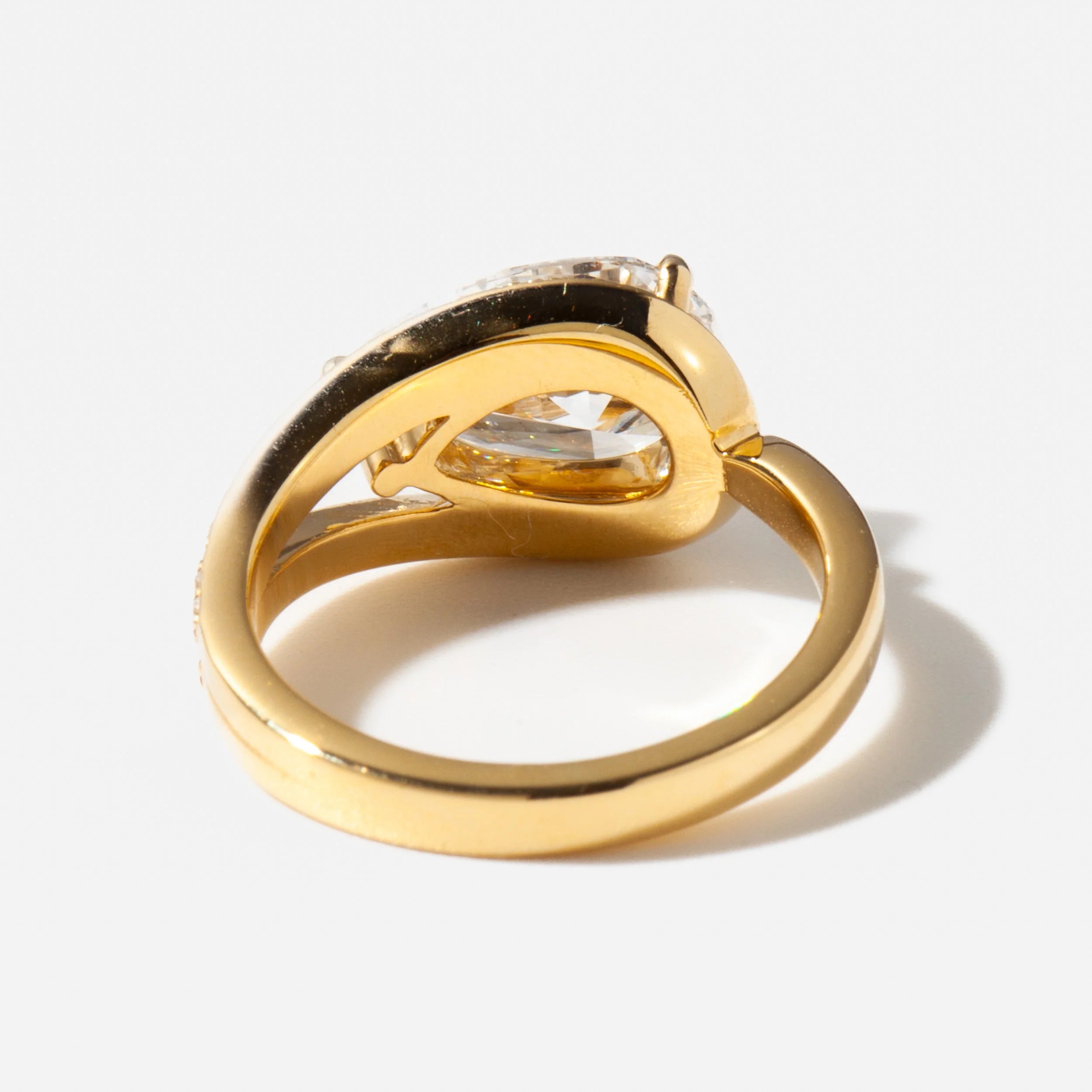 1.50 -3.50 CT Pear CVD Diamond Unique Engagement Ring