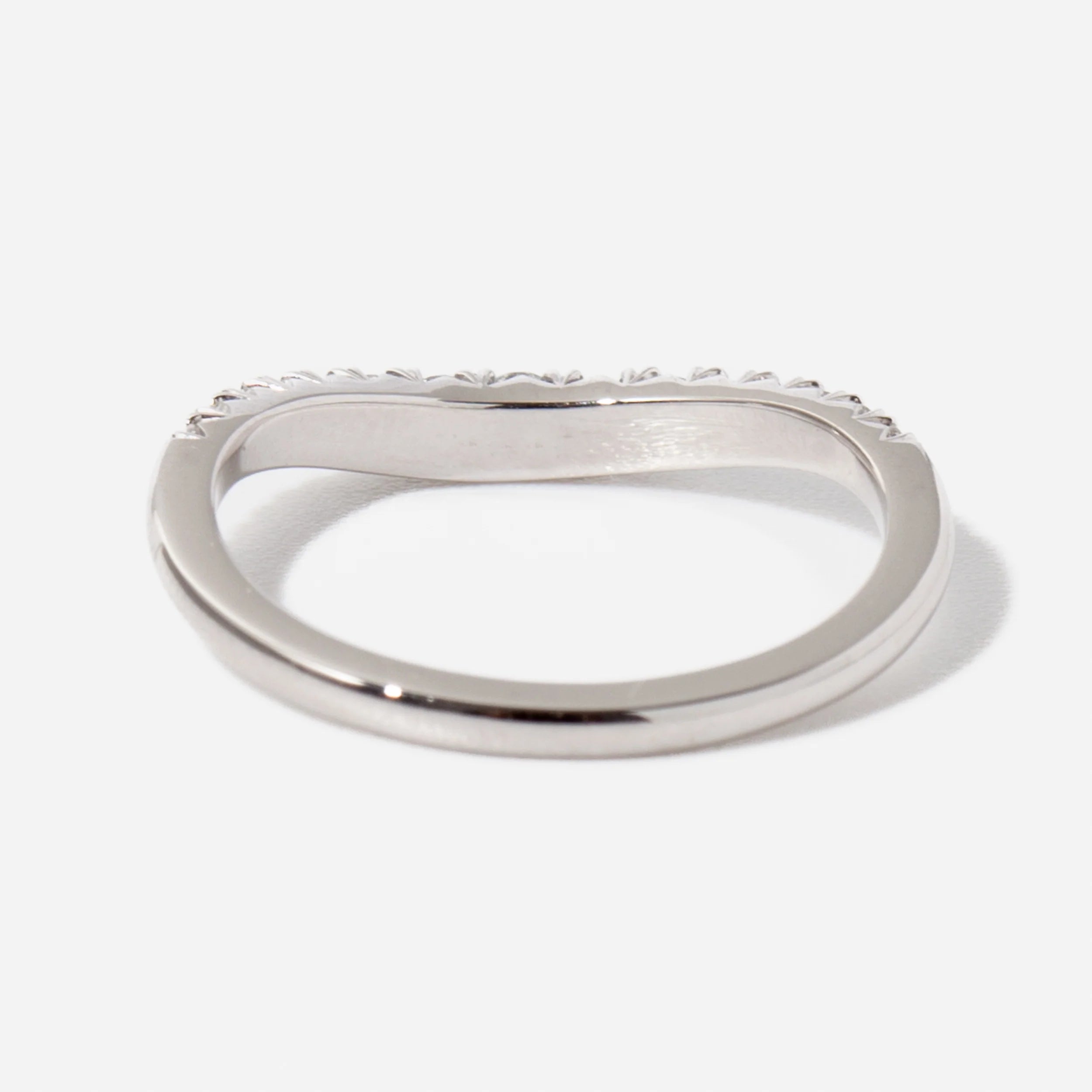 0.29 TCW Round CVD Diamond Curved Wedding Band