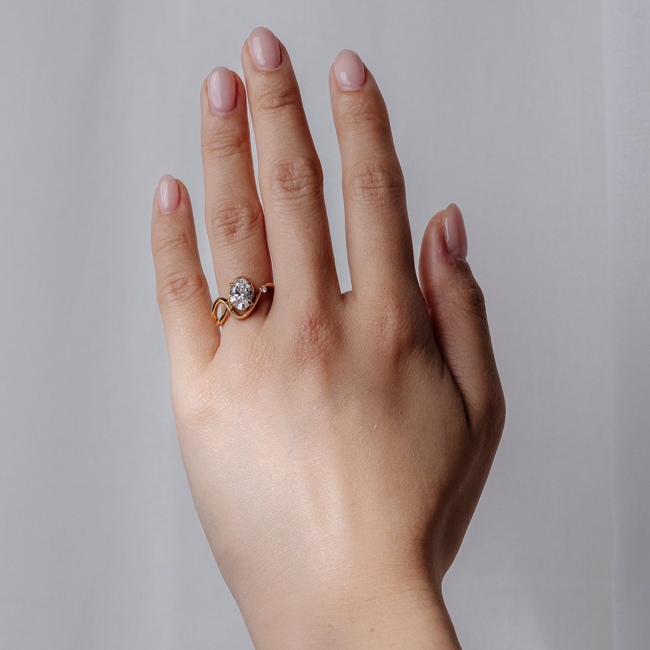 1.21 -3.0 CT Oval Cut Lab Grown Diamond Twisted Engagement ring
