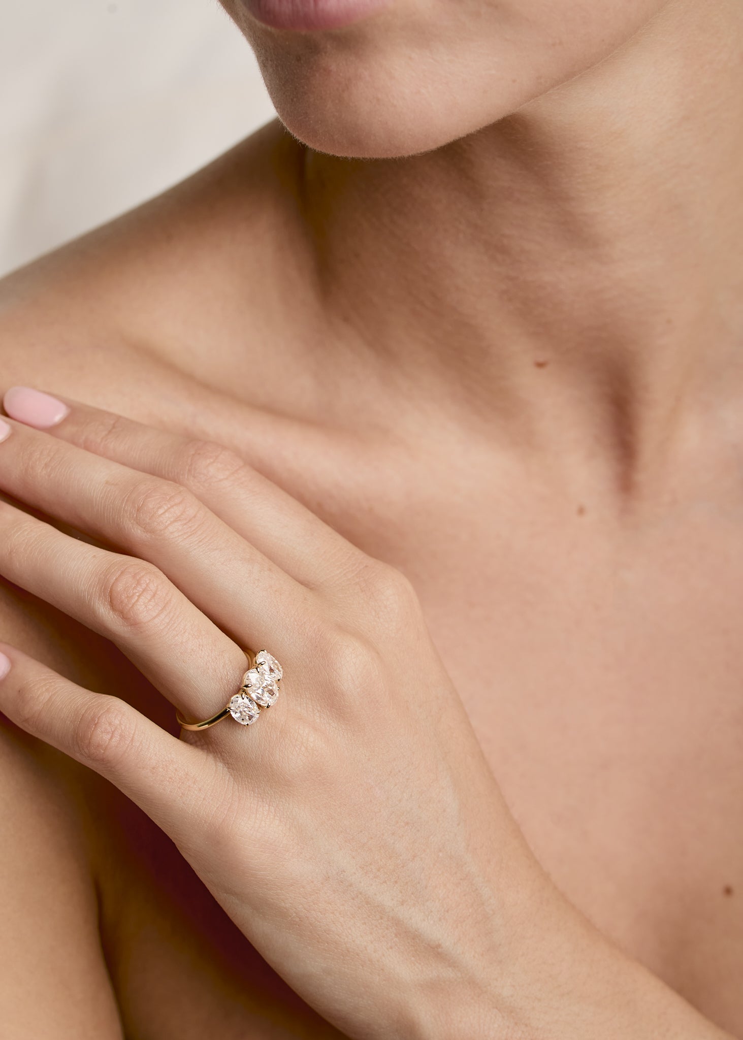 2.0 CT Oval Shaped Moissanite Three Stone Engagement Ring