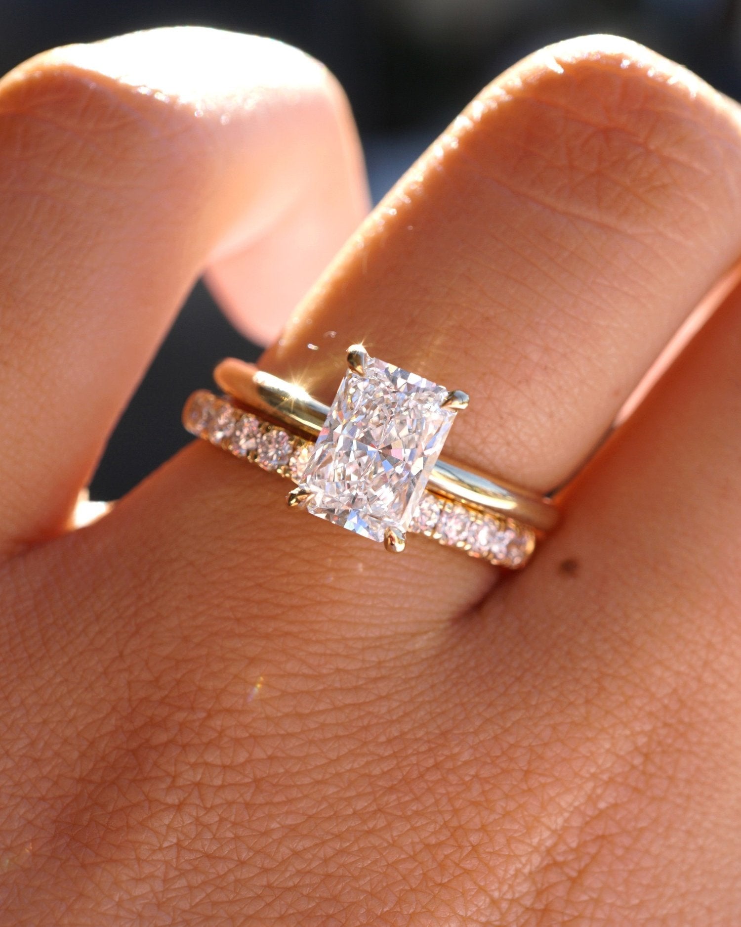2.0 -4.0 CT Radiant Lab Grown Diamond Solitaire Engagement Ring