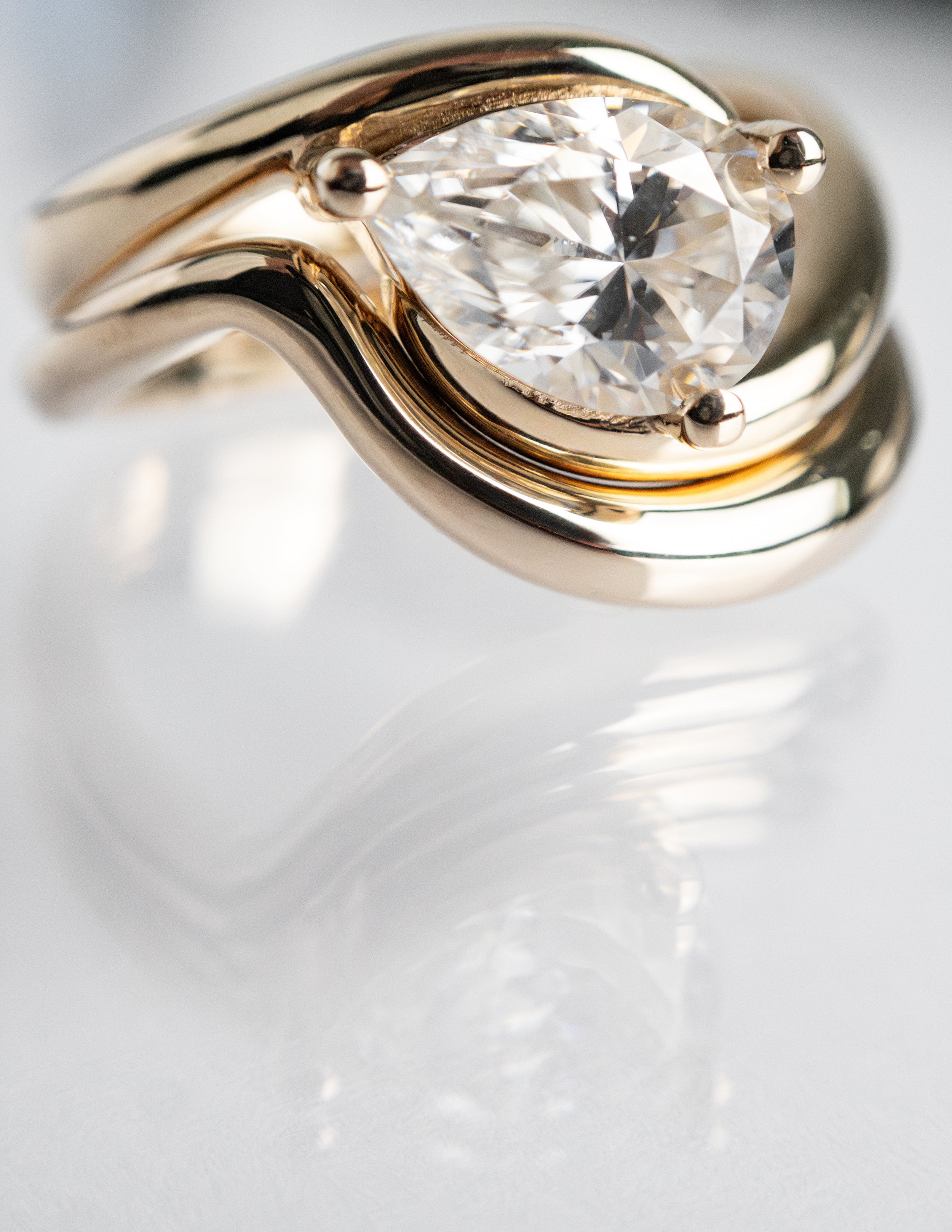 1.0 - 2.0 CT Pear CVD Diamond Solitaire Bridal Ring Set