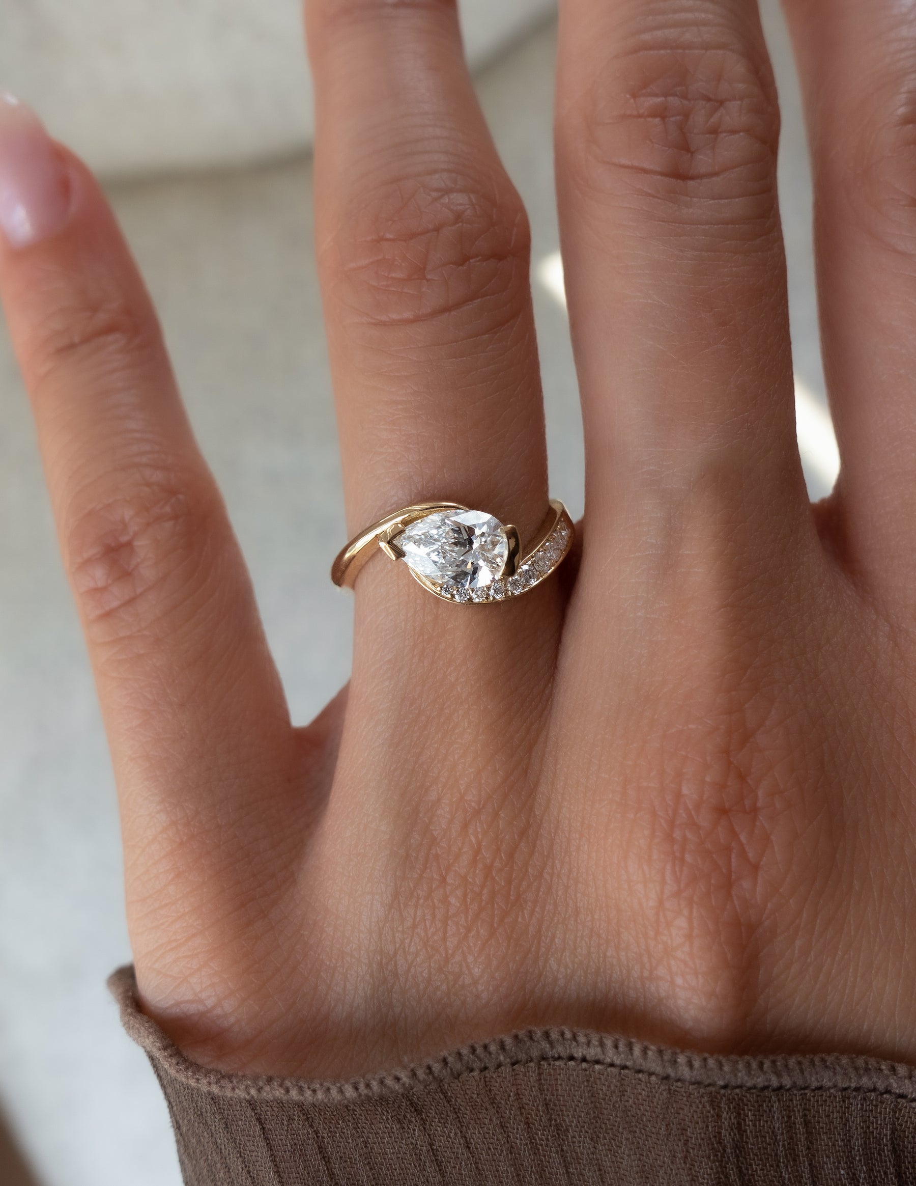 1.0 - 2.0 CT Pear Cut Lab Grown Diamond Pavé Unique Setting Engagement Ring