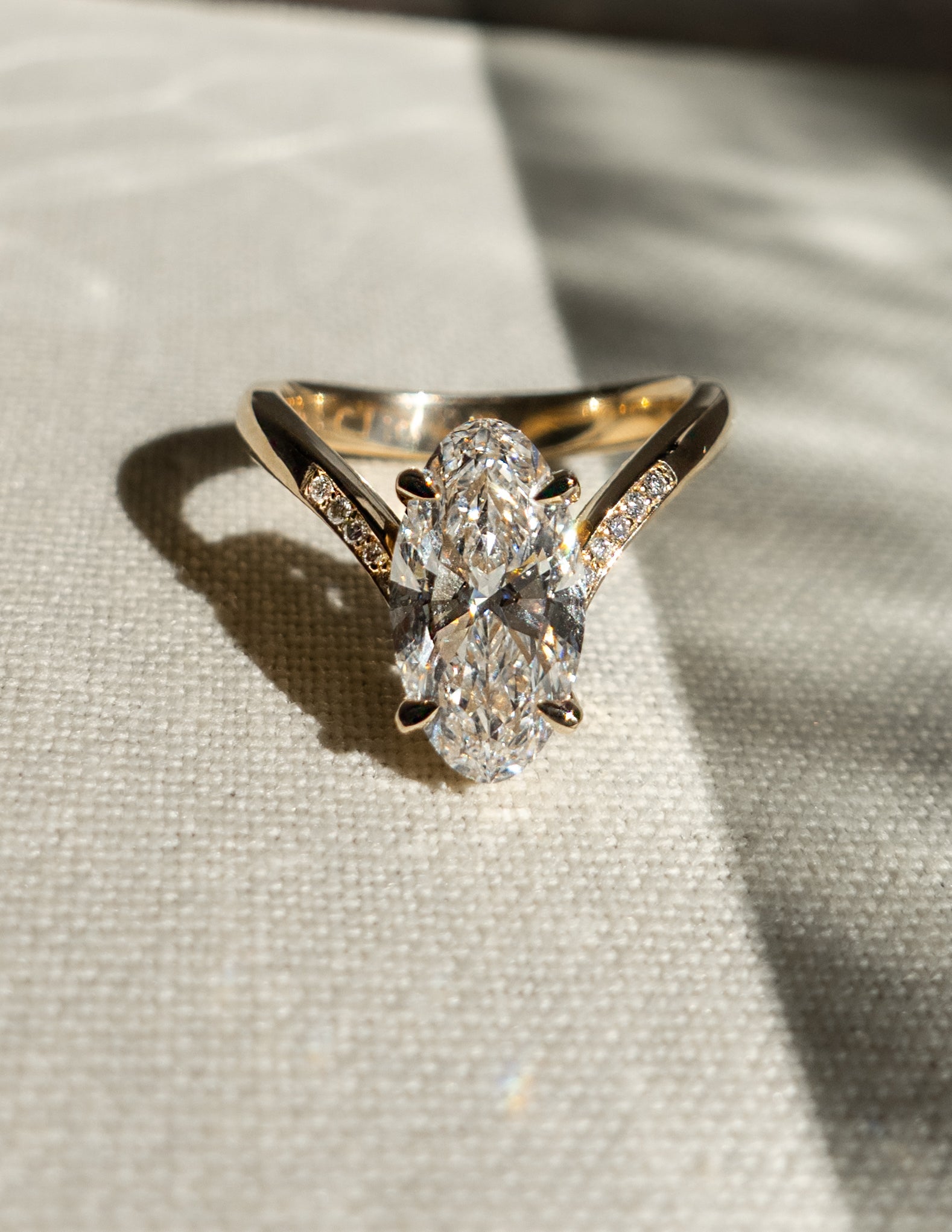 1.0 - 3.0 CT Moval Shaped Lab Grown Diamond Pave Style Engagement Ring