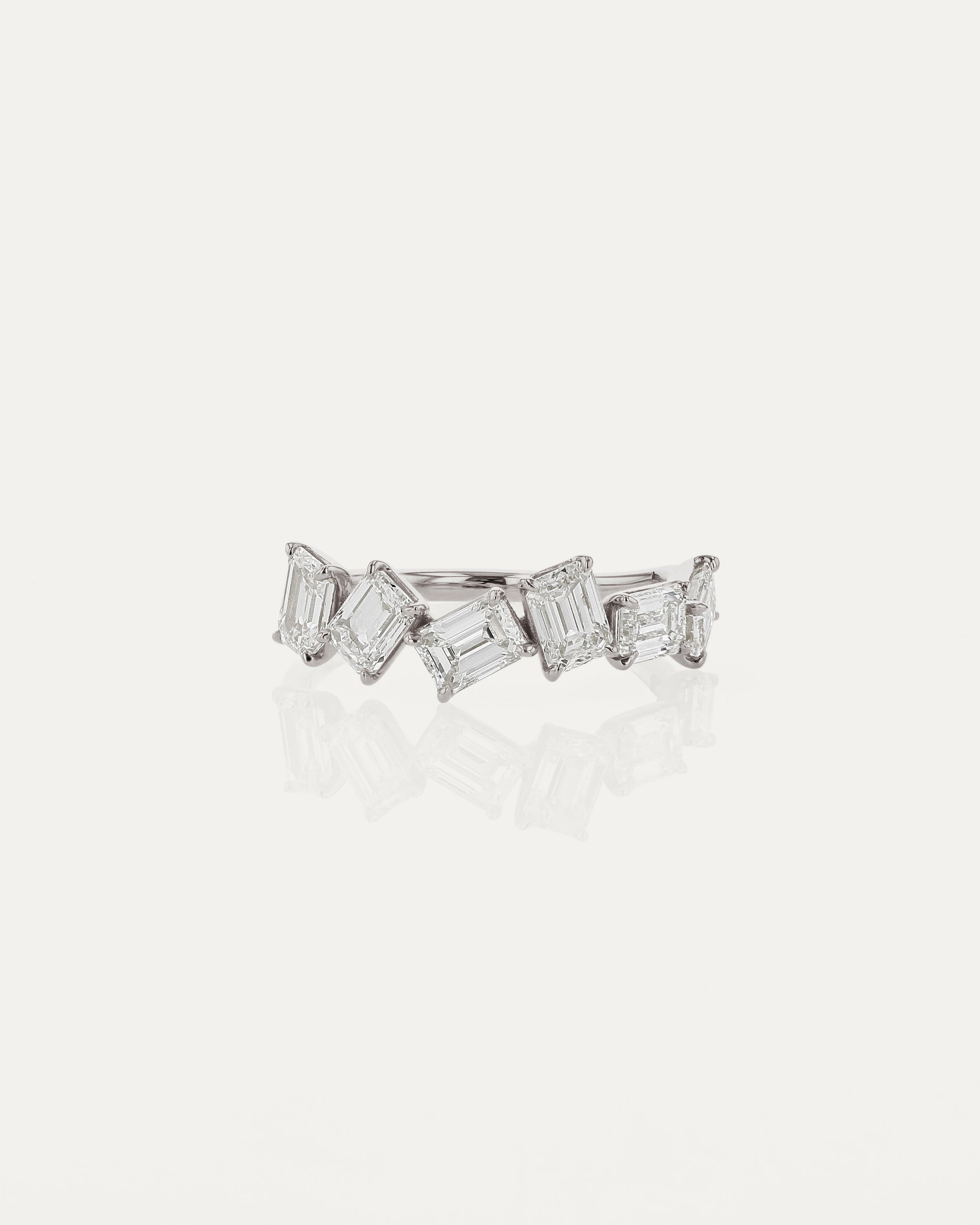 2.0 TCW Emerald Diamond Cluster Wedding Band