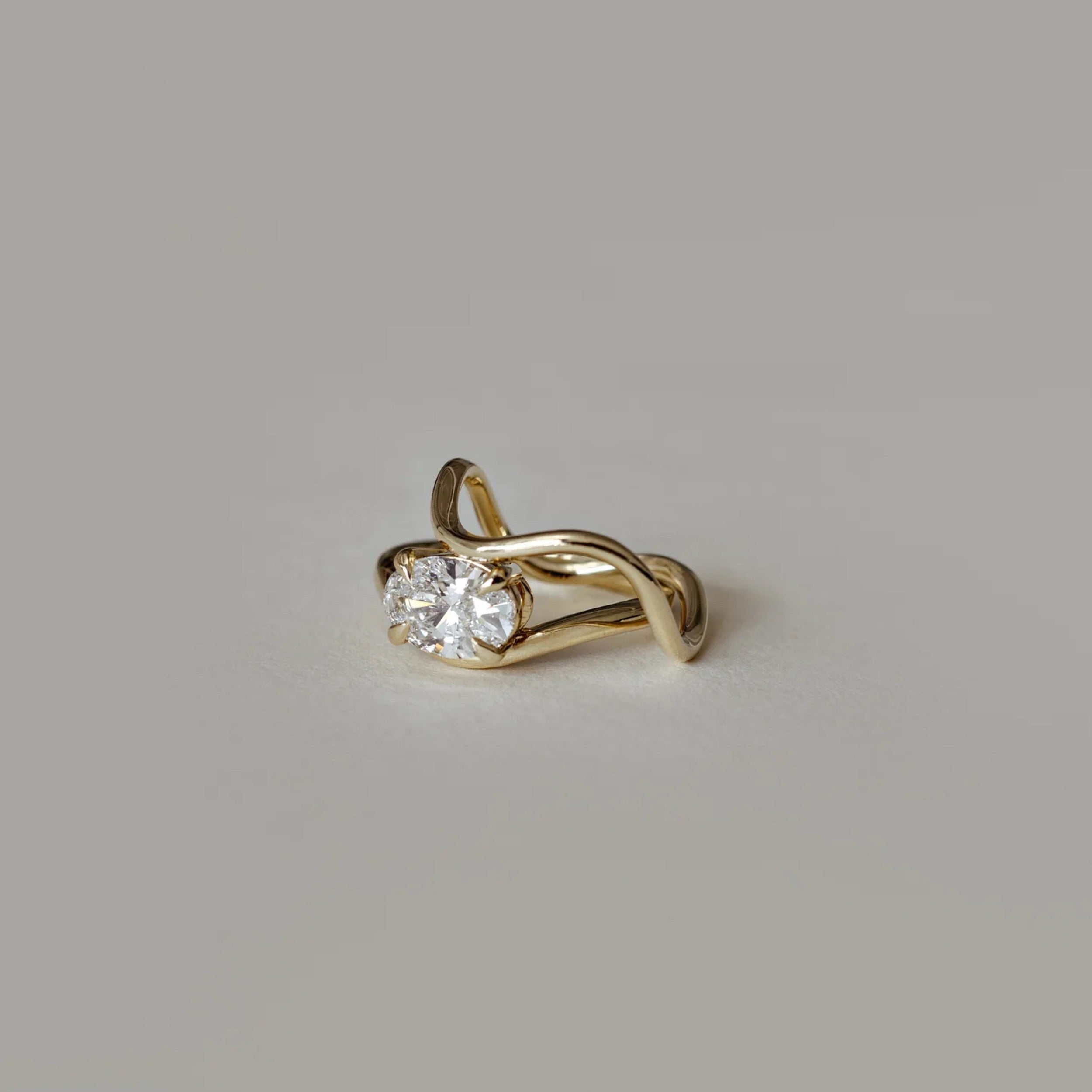 Plain Curved Wedding Band