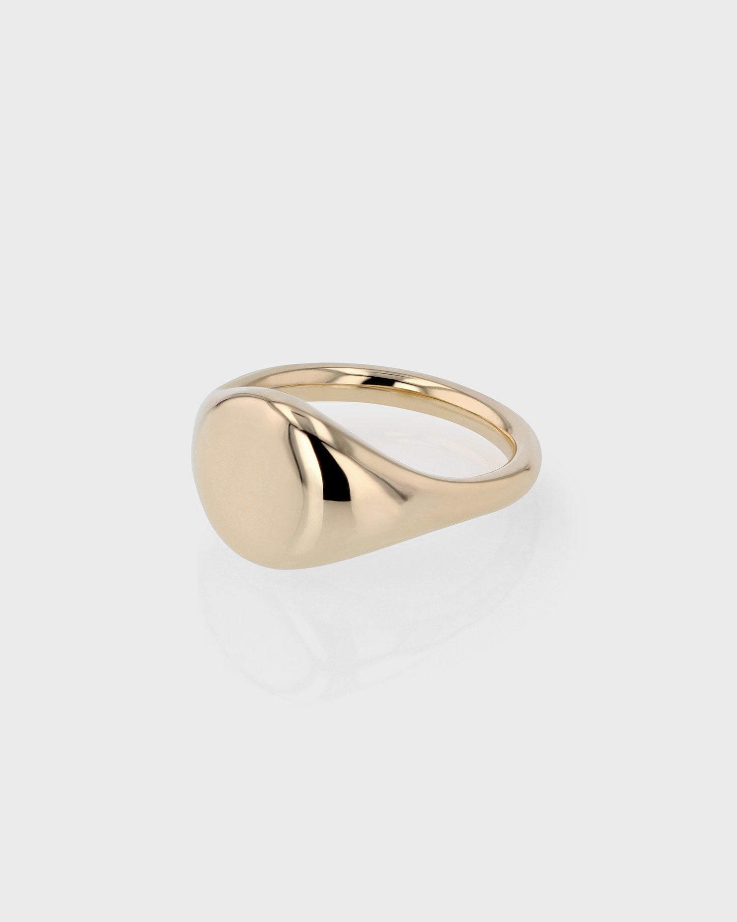 Plain Ingot Round Signet Men's Wedding Band