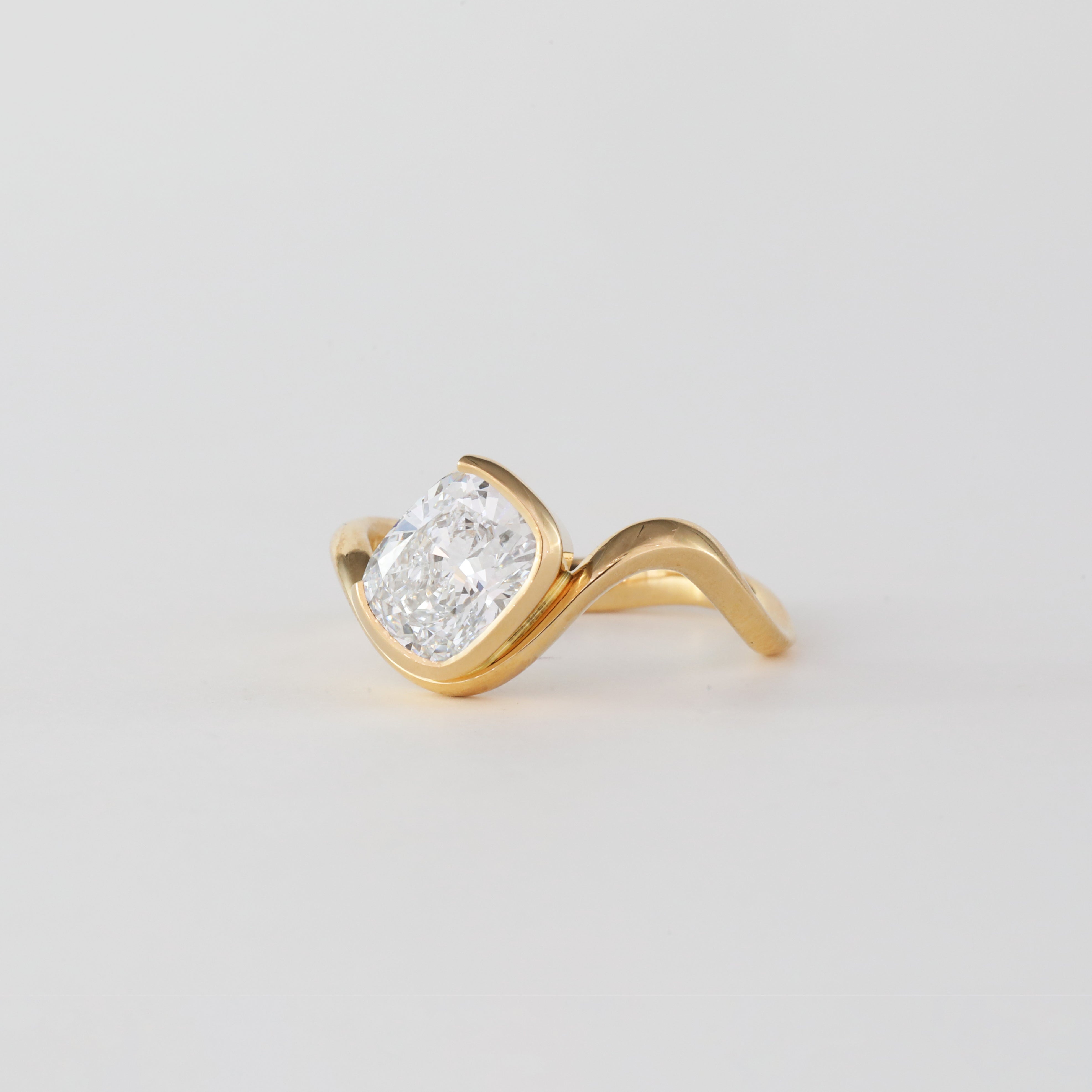 1.47 -3.50 CT Cushion Cut Lab Grown Diamond Unique Engagement ring