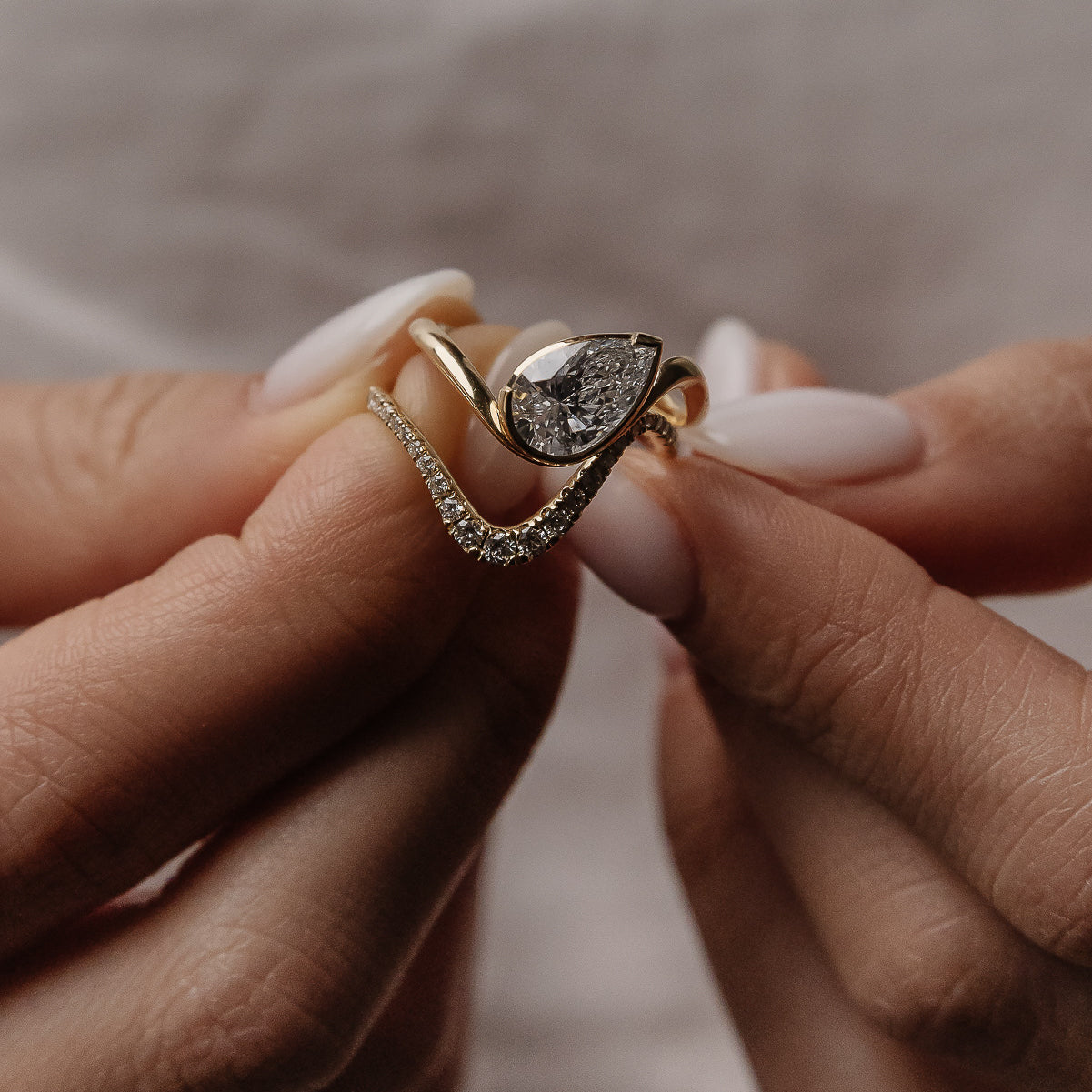 1.54-3.50 CT Pear Cut Lab Grown Diamond Unique Engagement ring