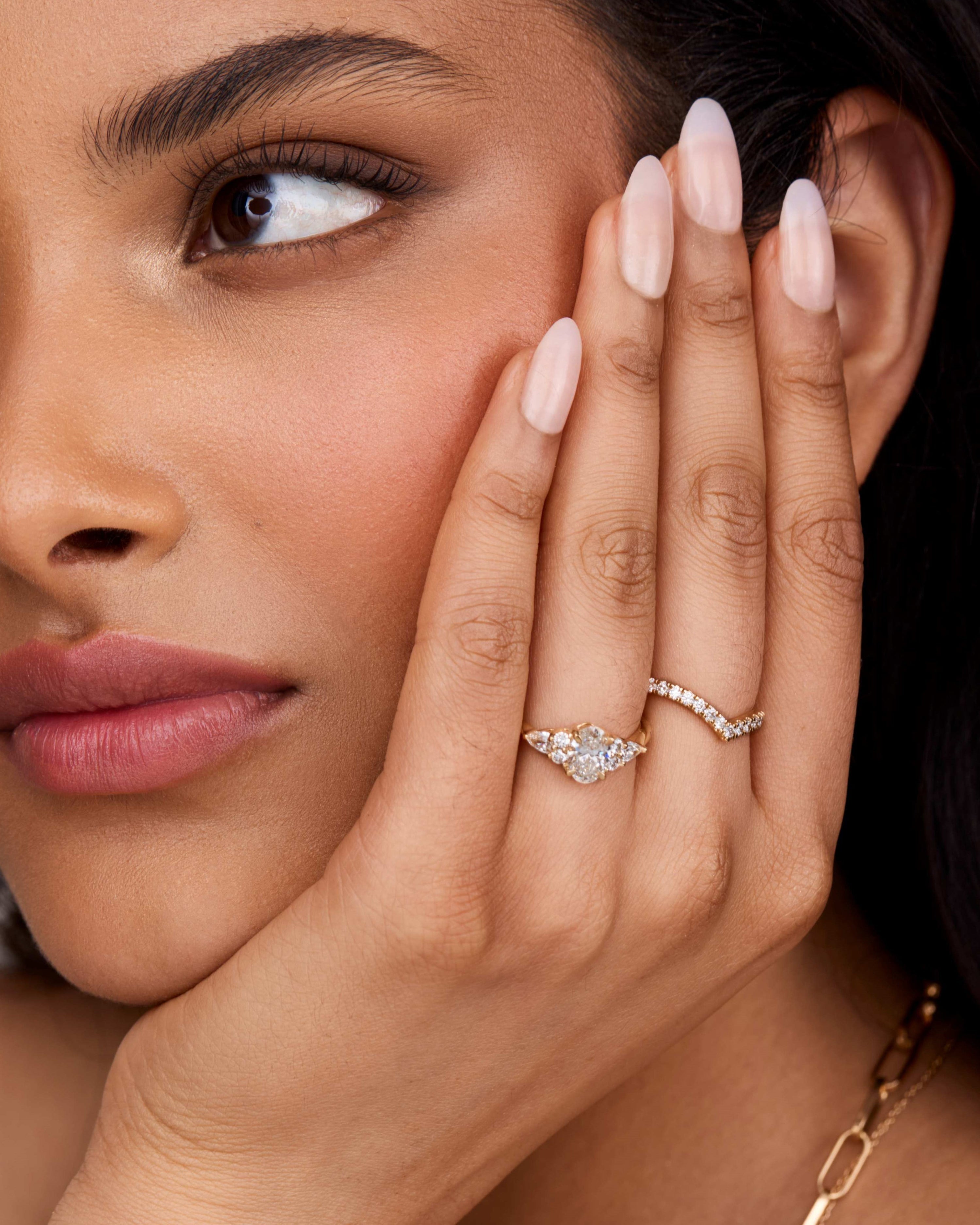 0.30 TCW Round Cut CVD Diamond Curved Wedding Band