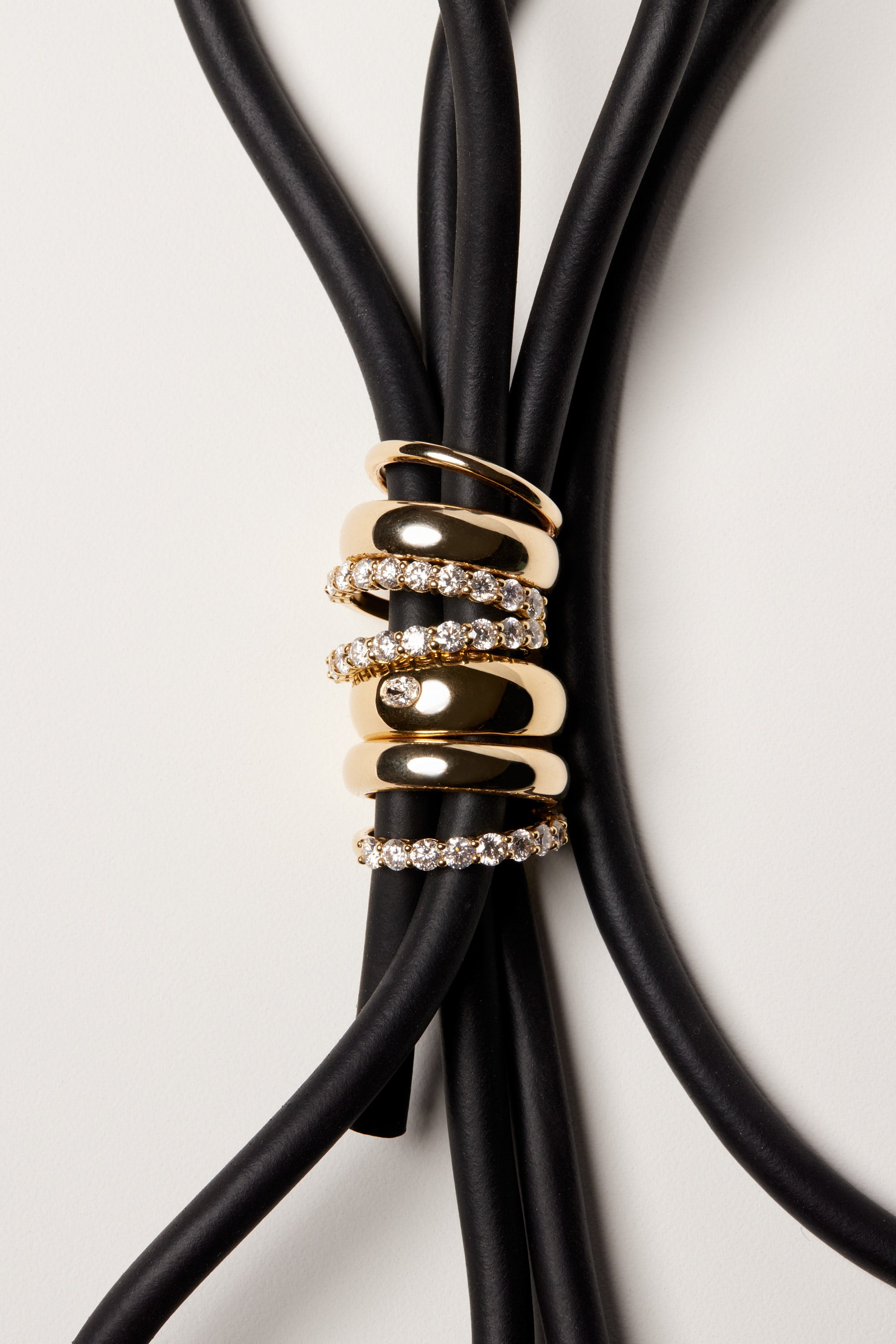 0.30 TCW Round Shaped Moissanite Double Band Wedding Band