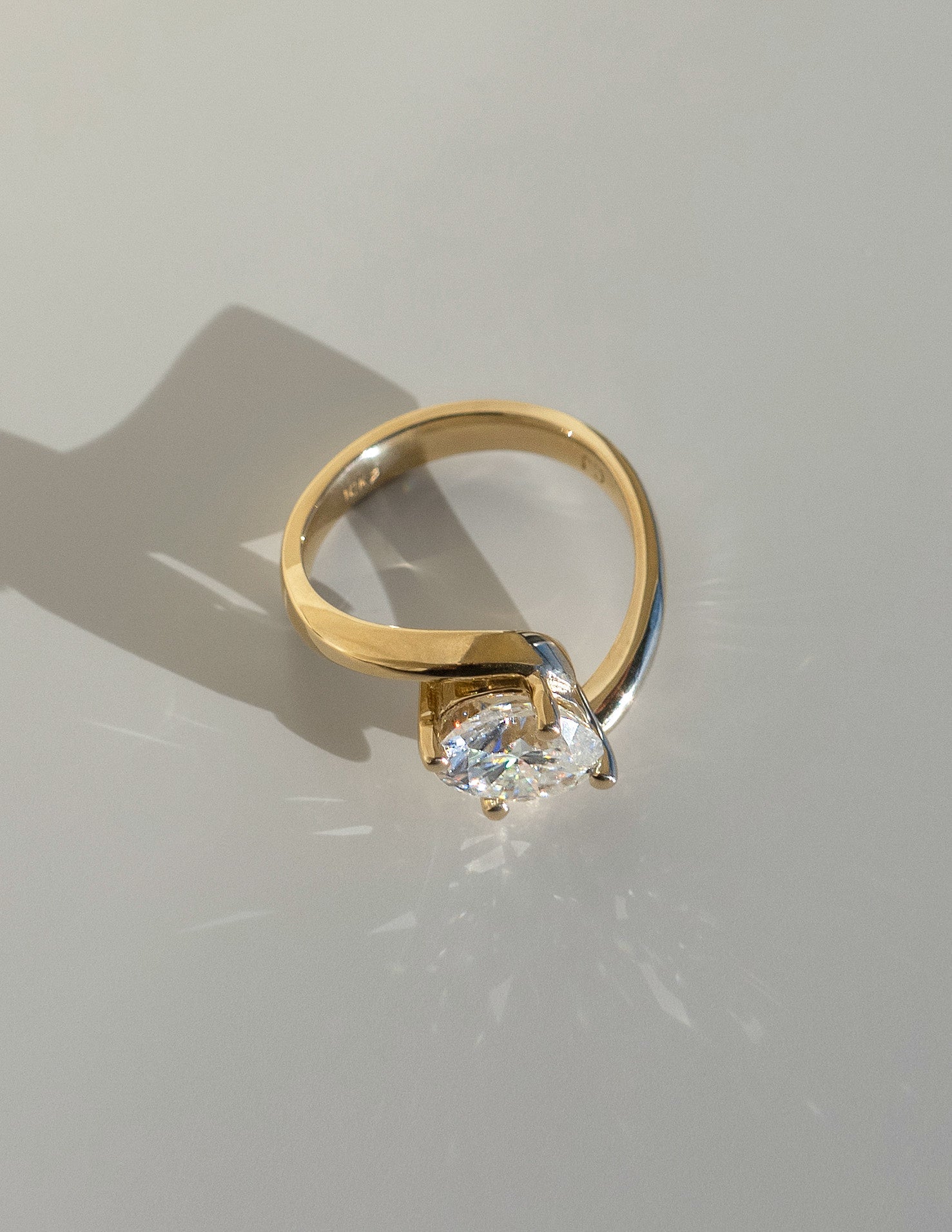 1.0 -1.50 CT Oval Cut Lab Grown Diamond Solitaire Engagement Ring