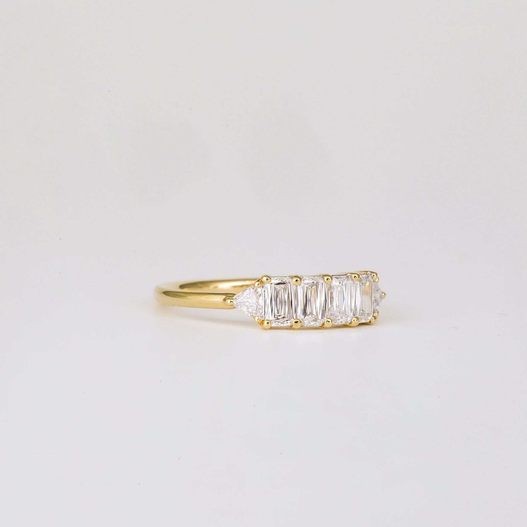 0.98 TCW Emerald & trillion EF-VVS Diamond Cluster Wedding Band